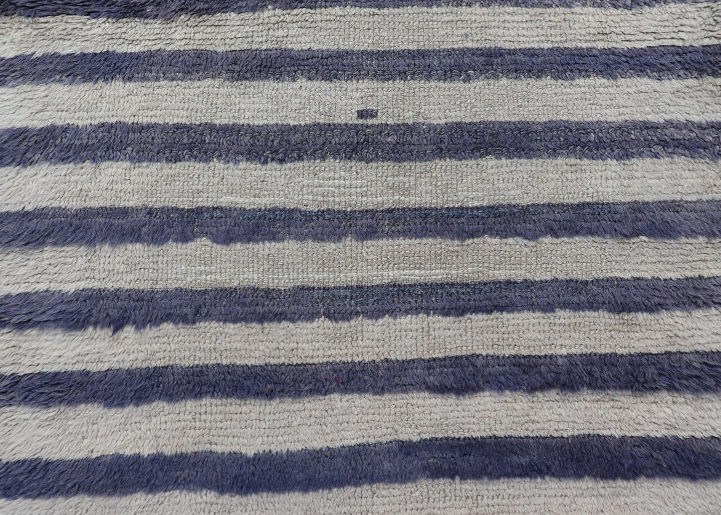 Turkish Angora Vintage Tulu Carpet with Stripe Pattern Light Taupe & Navy Blue. Vintage Tulu, Turkish Tulu. Vintage Turkish Tulu Carpet with light beige/Taupe and Navy Blue Stripe Pattern. Keivan Woven Arts / rug EN - 141520, country of origin / ... - Keivan Woven ArtsEN - 141520 - 6700Rug
