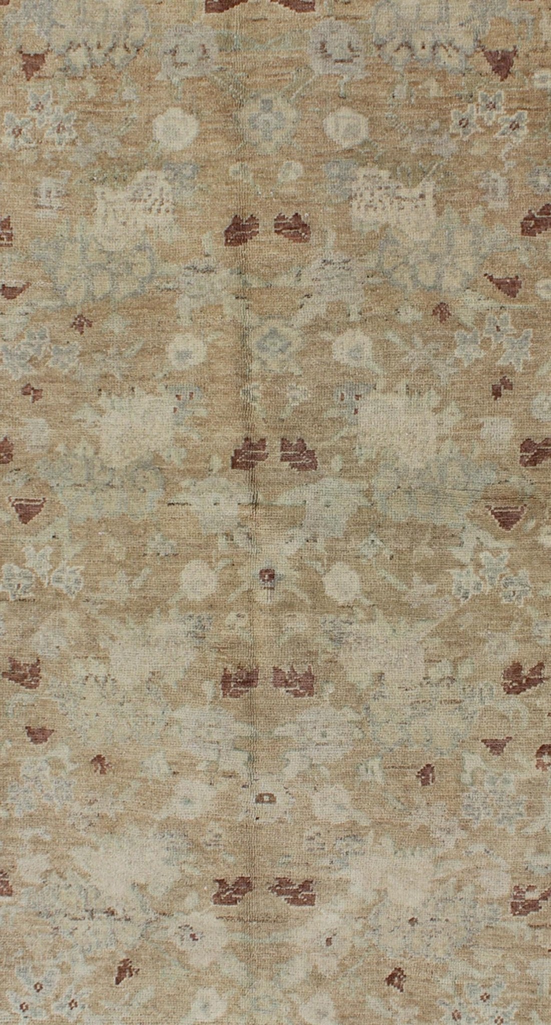 Turkish Vintage Hand Knotted Oushak Rug with All - Over Floral Design Vintage Turkish Oushak rug from Turkey with All - Over Design, Keivan Woven Arts / rug/EN - 142134, country of origin / type: Turkey / Oushak, circa 1940. This vintage T... - Keivan Woven ArtsEN - 142134 - 7847Rug