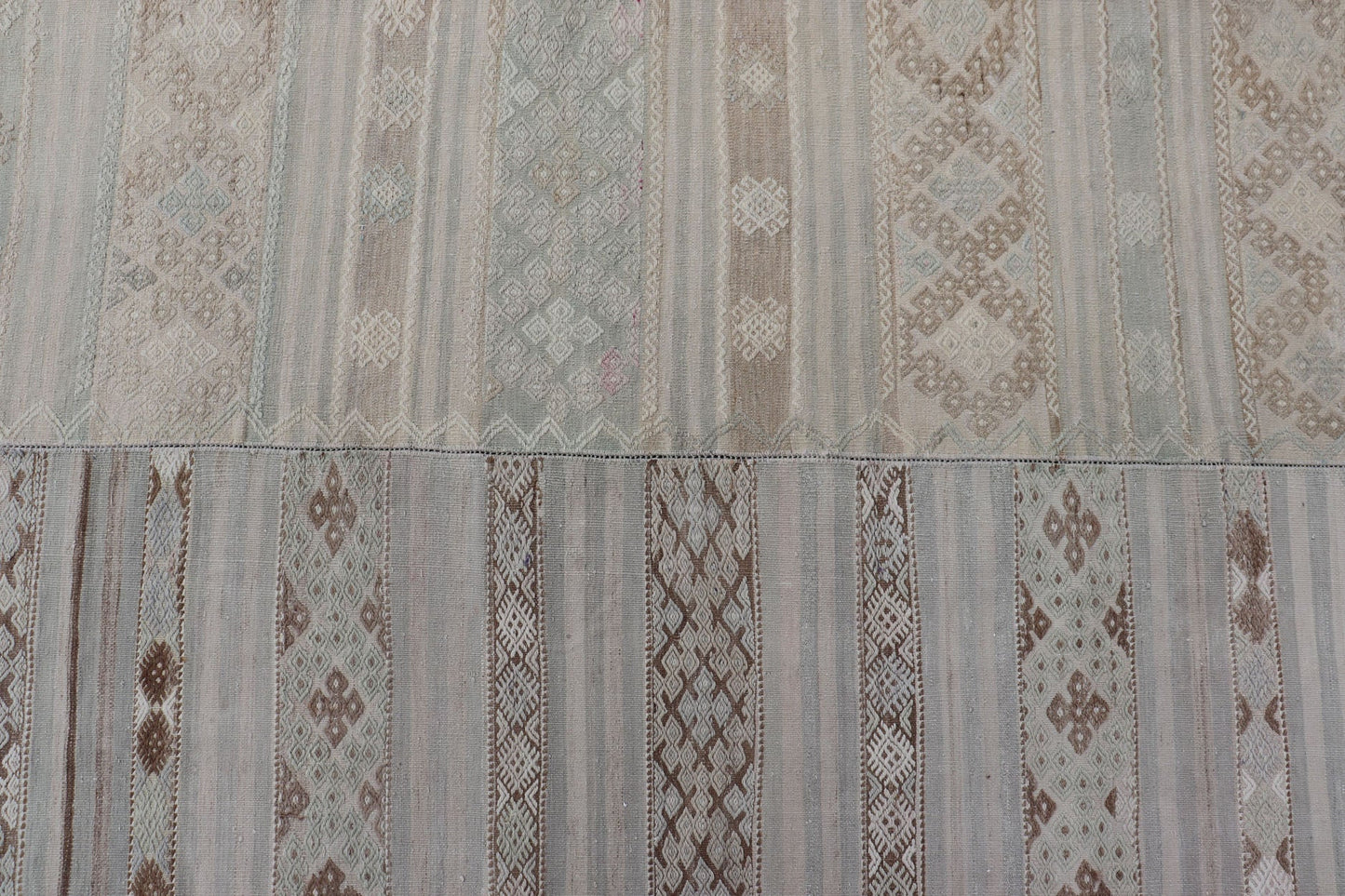 Measures: 10'7 x 16'7 Vintage Neutral Paneled Kilim Flat - Weave in Neutral Muted Tones. Keivan Woven Arts /rug / EN - 14413, country of origin / type: Turkey / Kilim 1950s Large Vintage Hand Woven neutral paneled Kilim flat - weave. This vintage ... - Keivan Woven ArtsEN - 14413 - 22746Rug