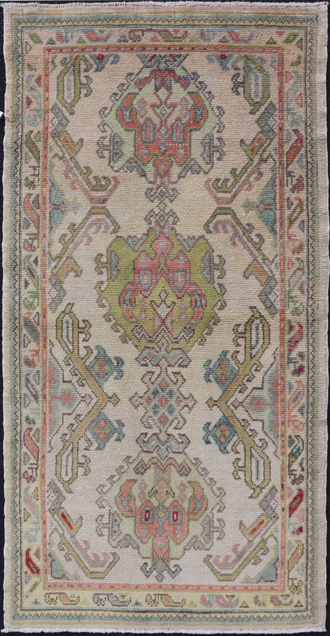 Measures: 2'10 x 5'8 Layered Medallion Vintage Turkish Area Rug Oushak with Geometric Motifs. Country of origin: Turkey; type: Oushak; design: Medallion; Keivan Woven Arts: rug EN - 14495; Layered medallion antique Turkish Oushak rug sub - geometric mo... - Keivan Woven ArtsEN - 14495 - 22782Rug