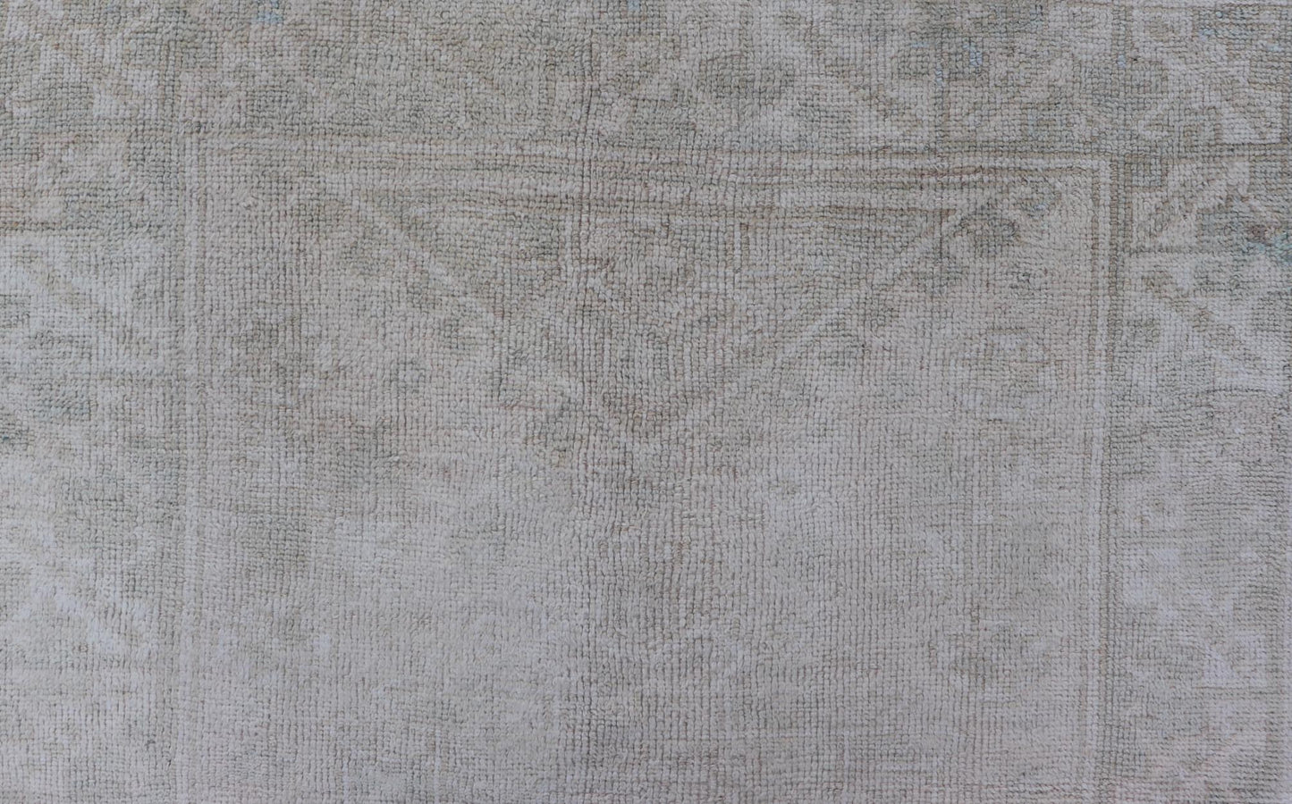 Vintage Geometric Oushak With Subtle Colors by Keivan Woven Arts Vintage Geometric Oushak with Subtle Colors by Keivan Woven Arts rug /EN - 14614 Measures: 4'6 x 5'6 This vintage Oushak rug features subtle geometric patterns and a me... - Keivan Woven ArtsEN - 14614 - 26382Rug