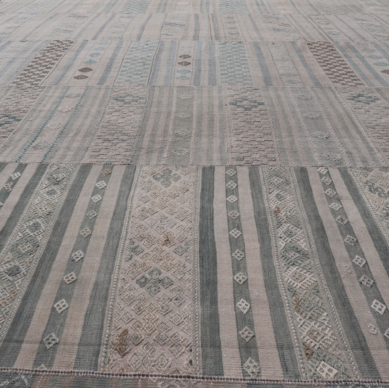 nan - Keivan Woven ArtsEN - 14616 - 22800Rug