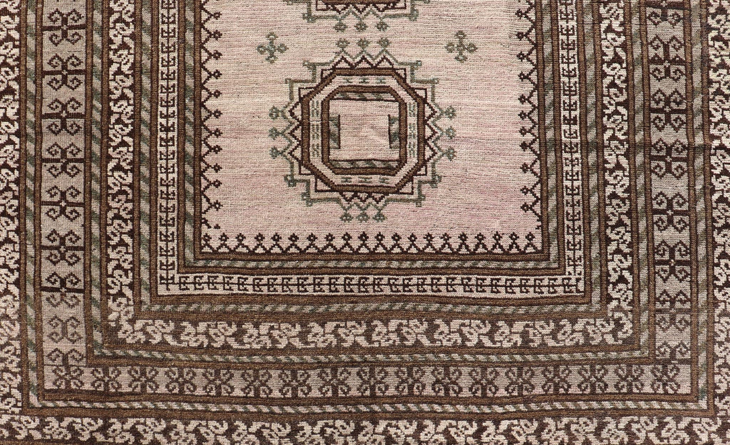 Measures: 4'2 x 6'9 Antique Baluch Tribal Rug with All - Over Geometric Diamond Medallion Design. Keivan Woven Arts, rug EN - 14681; country of origin / type: Iran / Baluch, circa 1930s. This Antique Baluch rug has been hand - knotted and features... - Keivan Woven ArtsEN - 14681 - 21829