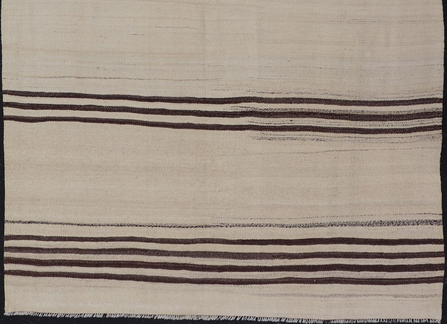 Turkish Vintage Flat - Weave in Brown and Cream with Stripe Design. Keivan Woven Arts / rug EN - 14904, country of origin / type: Turkey / Kilim, circa 1950 Measures: 4'11 x 6'4 This vintage striped design Turkish Kilim rendered in shade of browns, ... - Keivan Woven ArtsEN - 14904 - 24001Rug