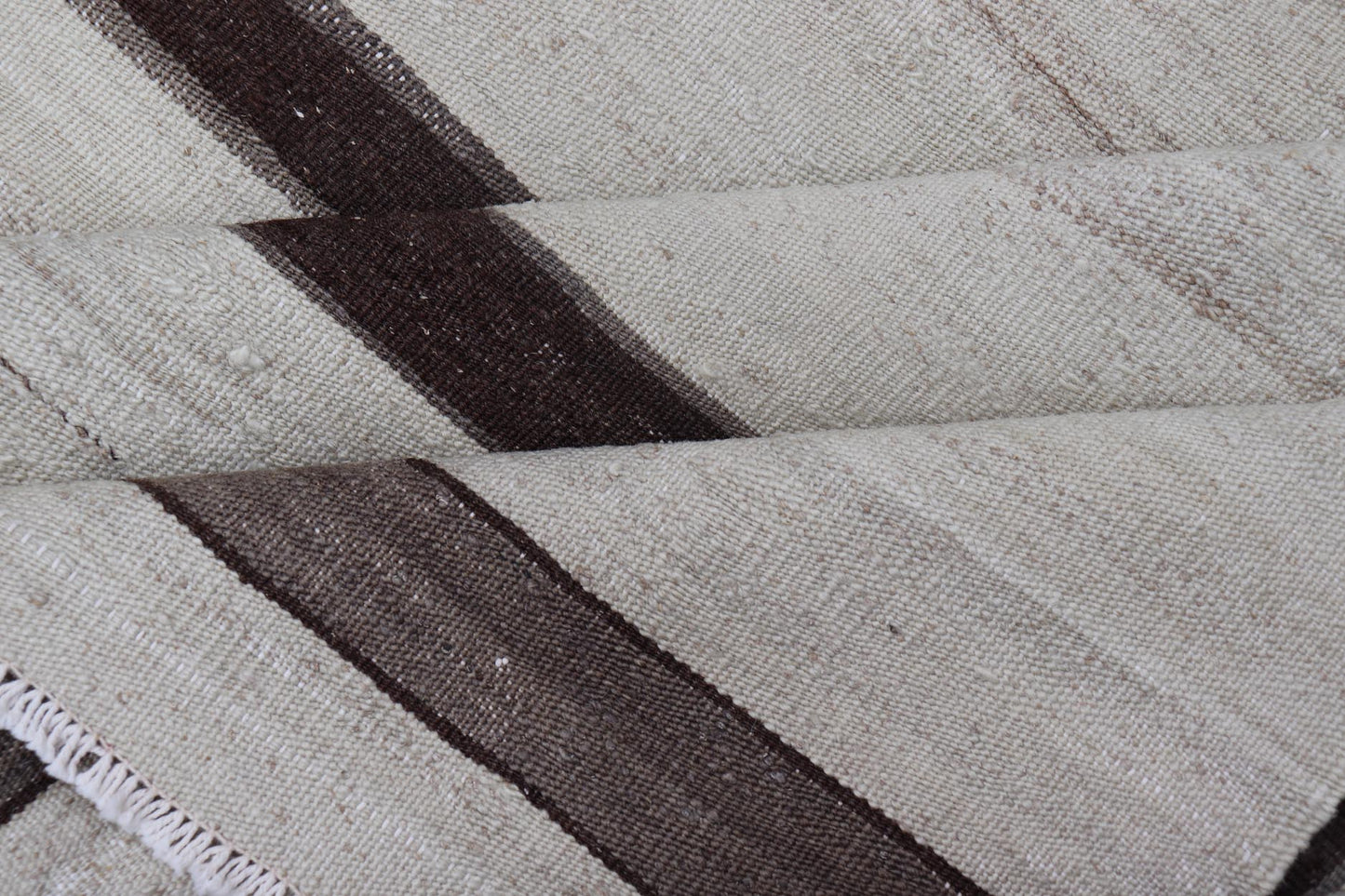 Vintage Flat Weave Turkish Kilim with Stripes in Ivory and Brown. Keivan Woven Arts / rug EN - 15165, country of origin / type: Turkey / Kilim, circa Mid - 20th Century. Measures: 4'6 x 4'10 This vintage flat - woven Kilim features a minimalist design... - Keivan Woven ArtsEN - 15165 - 23797Rug