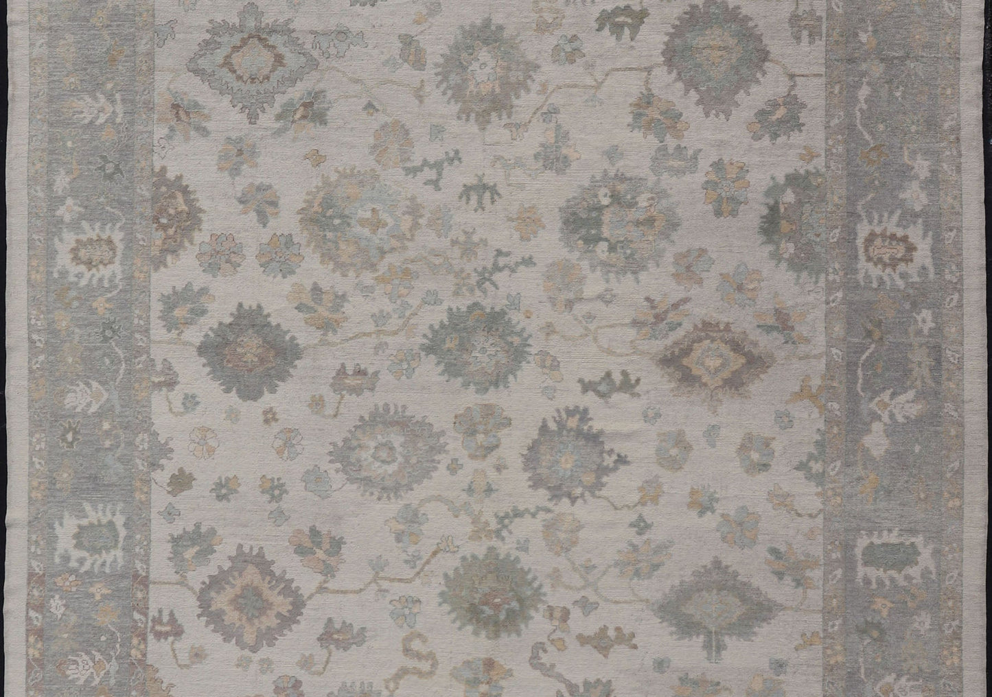 Measures: 14'6 x 18'9 Modern Turkish Oushak Rug with Neutral Color Palette and All - Over Floral Design. Keivan Woven Arts, rug EN - 15207, country of origin / type: Turkey / Oushak This large classic Oushak rug from Turkey features a subdued, n... - Keivan Woven ArtsEN - 15207 - 22872Rug