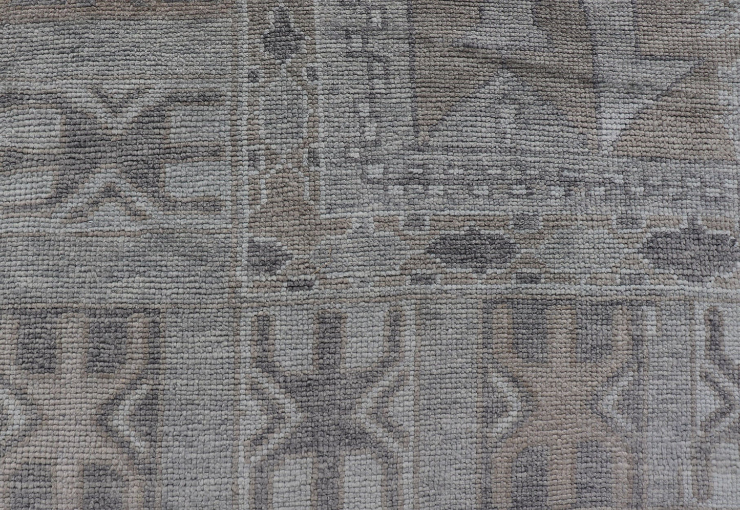 Measures: 9'3 x 10'5 Modern Turkish Oushak Rug with Shades of Gray with Tribal Design. Keivan Woven Arts / rug EN - 15211, country of origin / type: Turkey / Oushak This unique design Oushak rug from Turkey features a bold design with fun colo... - Keivan Woven ArtsEN - 15211 - 22878Rug