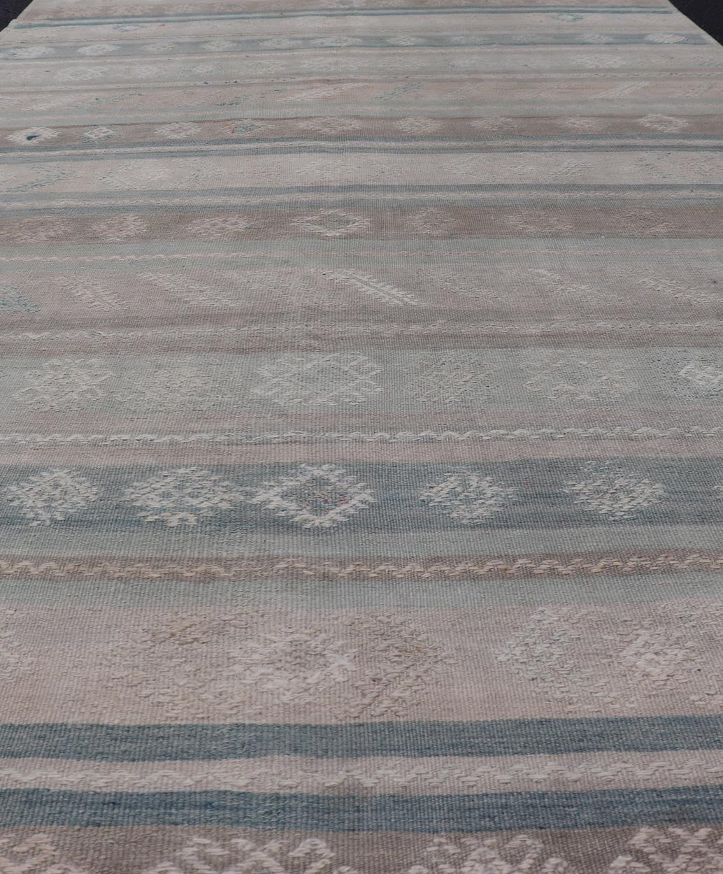 nan - Keivan Woven ArtsEN - 15612 - 26592Rug