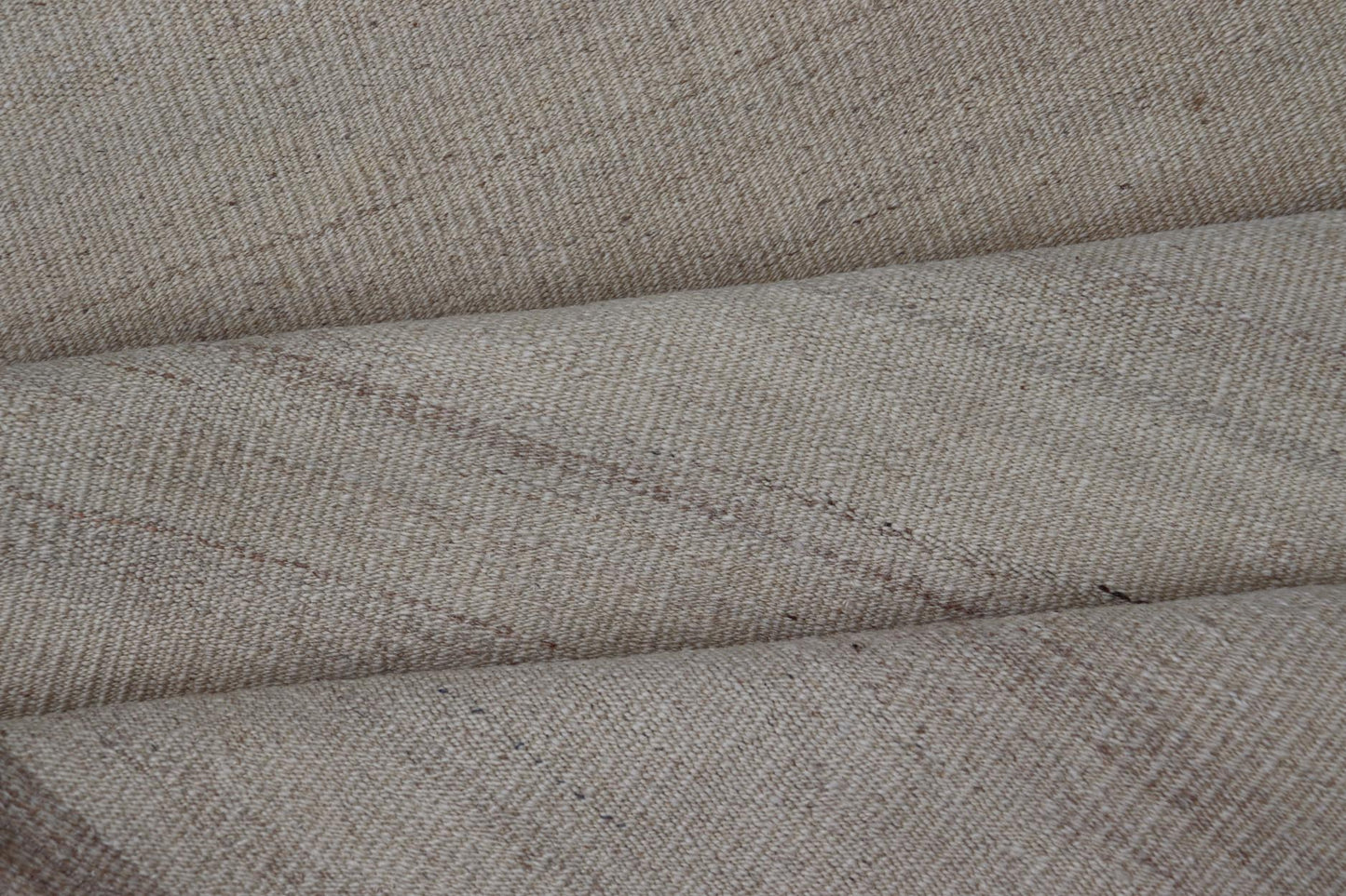 Elegant Turkish Vintage Kilim Rug in Soft Neutral Tones - Keivan Woven ArtsEN - 15881Rug