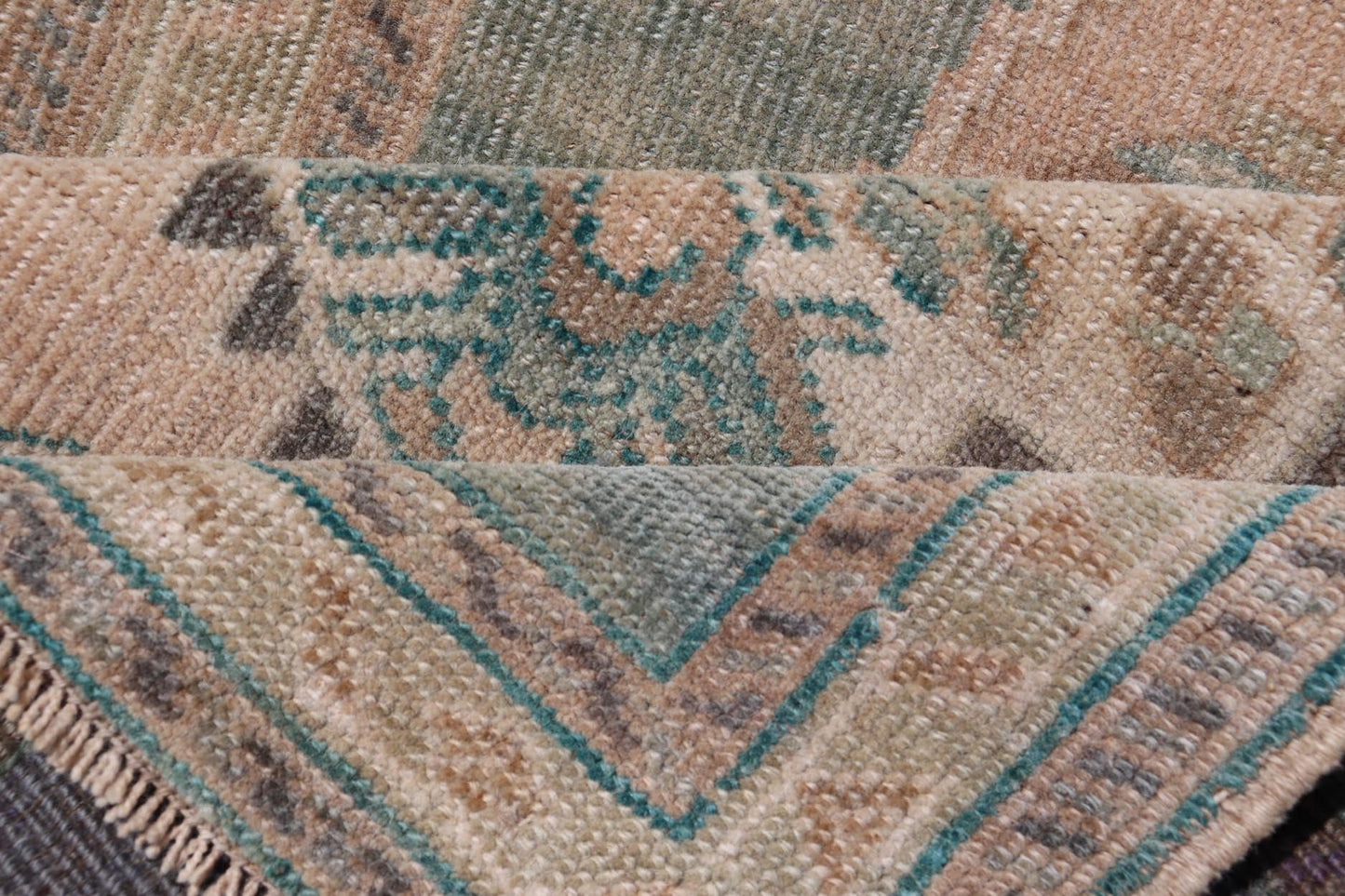 Vintage Turkish Oushak Rug with All - Over Sub - Geometric Medallion Design Keivan Woven Arts / rug EN - 15907, country of origin / type: Turkey / Oushak, circa 1950 Measures: 2'1 x 2'10 - Keivan Woven ArtsEN - 15907 - 24067Rug