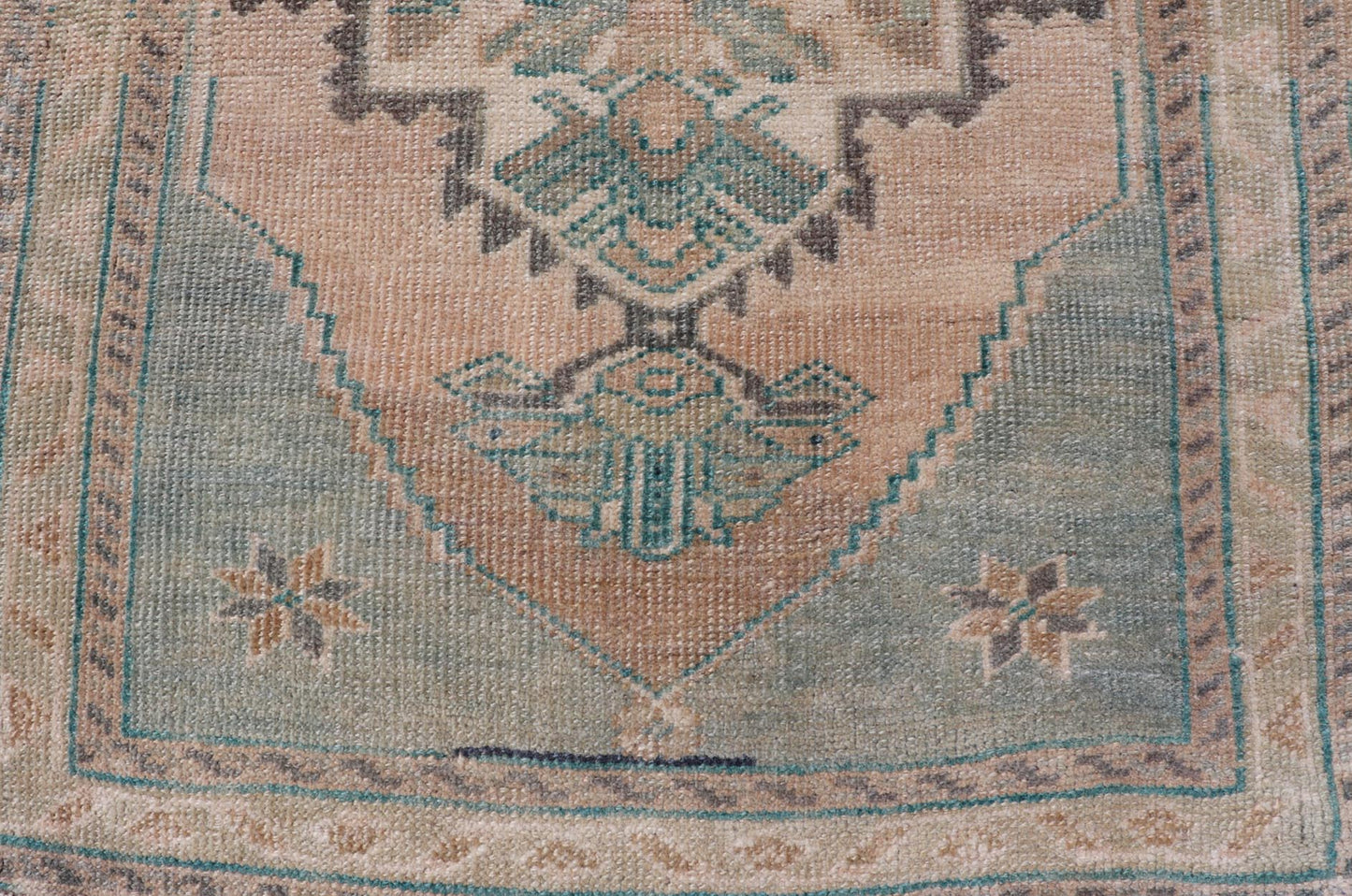 Vintage Turkish Oushak Rug with All - Over Sub - Geometric Medallion Design Keivan Woven Arts / rug EN - 15907, country of origin / type: Turkey / Oushak, circa 1950 Measures: 2'1 x 2'10 - Keivan Woven ArtsEN - 15907 - 24067Rug