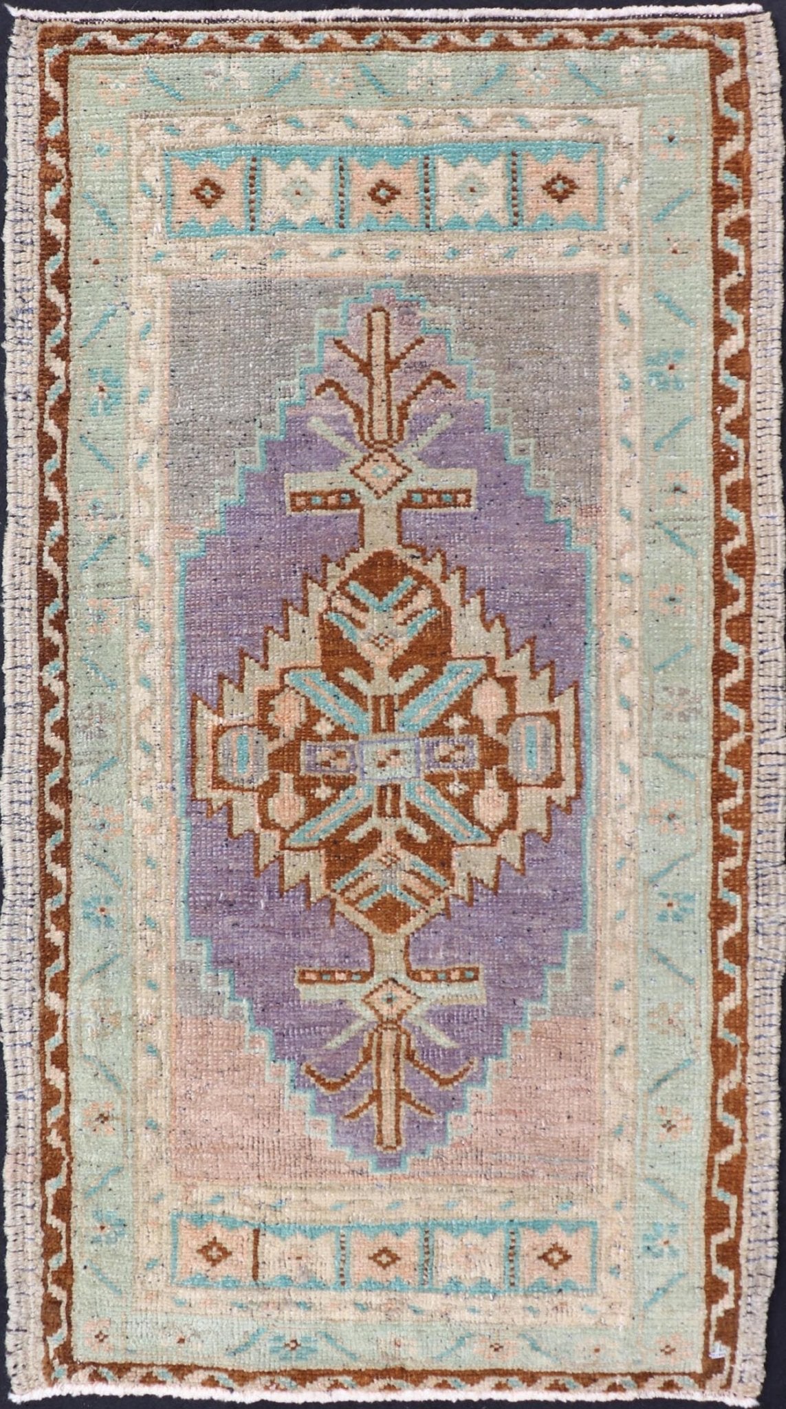 Vintage Turkish Oushak Rug with All - Over Sub - Geometric Medallion Design Vintage Turkish Oushak Rug with All - Over Sub - Geometric Medallion Design Keivan Woven Arts / rug EN - 15929, country of origin / type: Turkey / Oushak, circa 1950, Turkish Ous... - Keivan Woven ArtsEN - 15929 - 24151Rug