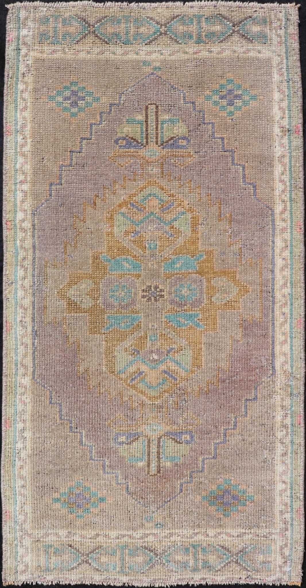 Vintage Turkish Oushak Rug with All - Over Sub - Geometric Medallion Design Vintage small Turkish Oushak Rug with All - Over Sub - Geometric Medallion Design. Keivan Woven Arts / rug EN - 15931, country of origin / type: Turkey / Oushak, circa 1950 ... - Keivan Woven ArtsEN - 15931 - 24163Rug