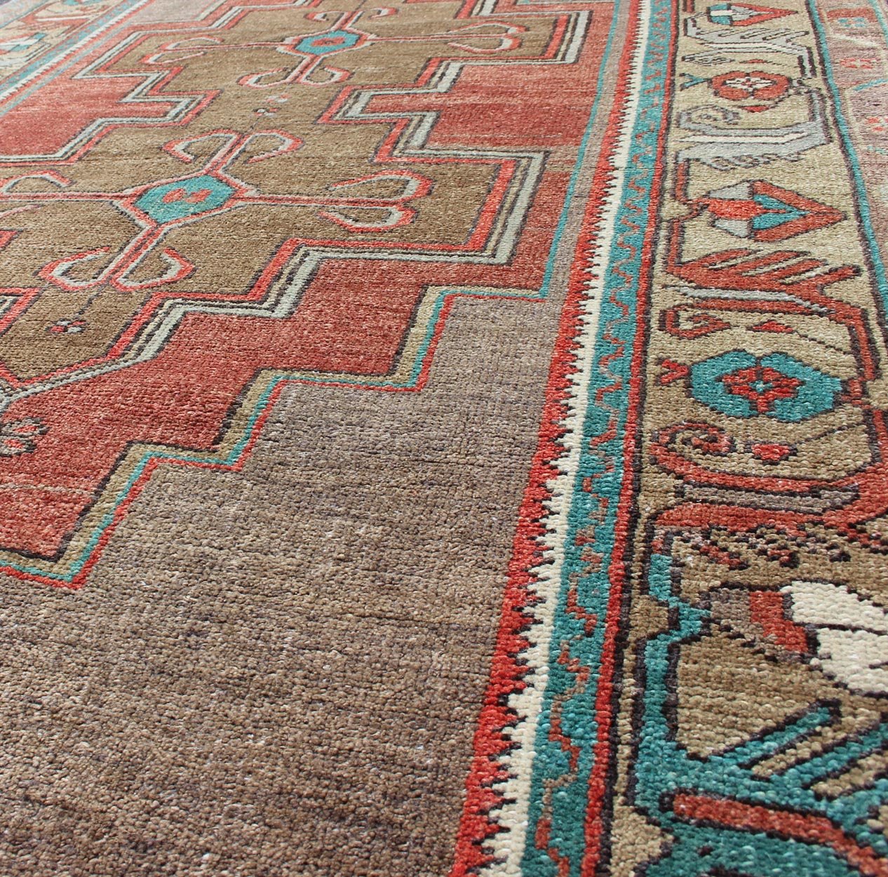 Double Medallion Vintage Turkish Oushak Rug Turkish Oushak Carpet with Geometric Medallions, rug en - 165846, country of origin / type: Turkey / Oushak, circa 1940 This Oushak rug from Turkey features a unique design of a double medallion f... - Keivan Woven ArtsEN - 165846 - 10612Rug