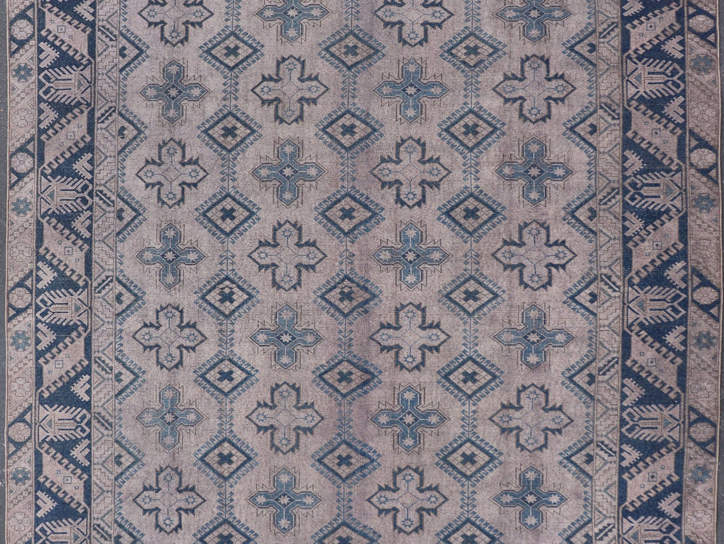 Antique Turkish Oushak Rug in Blue with Geometric Design Turkish Oushak Carpet with Geometric Designs, rug en - 165874, country of origin / type: Turkey / Oushak, circa 1910 This Oushak rug from Turkey features an all - over design of repeat... - Keivan Woven ArtsEN - 165874 - 11219Rug