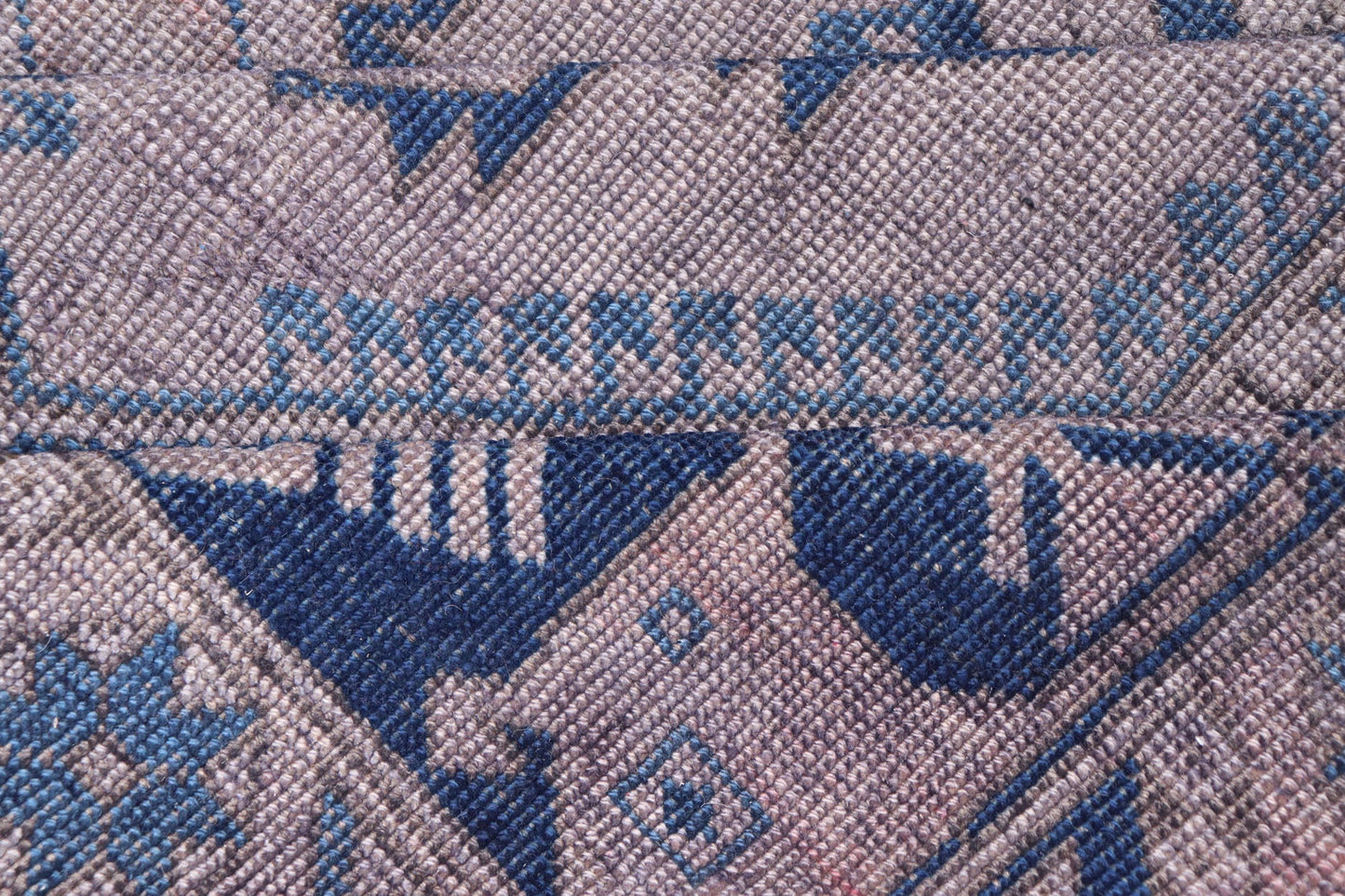 Antique Turkish Oushak Rug in Blue with Geometric Design Turkish Oushak Carpet with Geometric Designs, rug en - 165874, country of origin / type: Turkey / Oushak, circa 1910 This Oushak rug from Turkey features an all - over design of repeat... - Keivan Woven ArtsEN - 165874 - 11219Rug