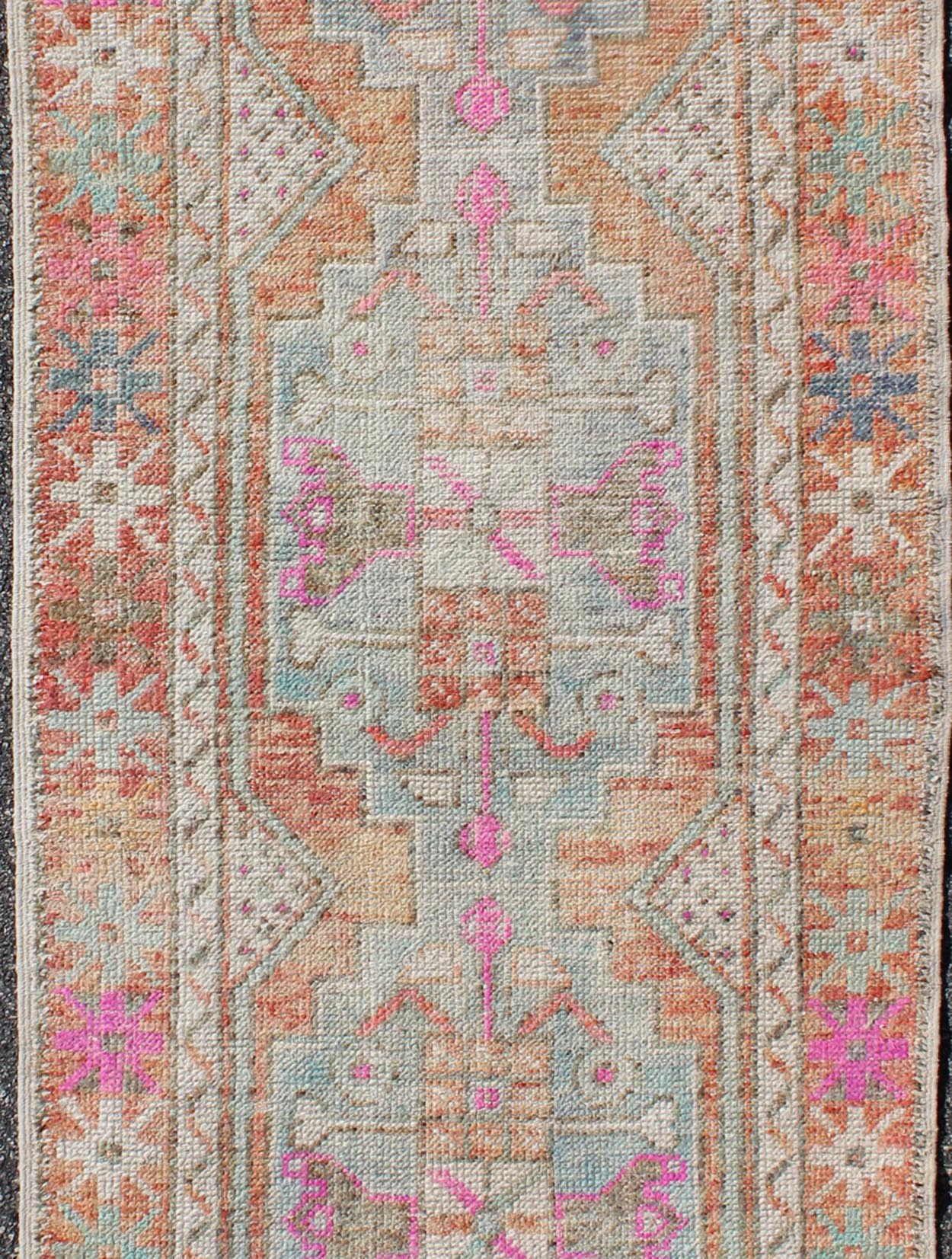 Vintage Turkish Oushak Geometric Runner With in Light Orange and Multi Colors Oushak Vintage Rug from Turkey with Multi - Colored Medallion Design, rug en - 165996, country of origin / type: Turkey / Oushak, circa 1930 This vintage Turkish Ou... - Keivan Woven ArtsEN - 165996 - 9520Rug