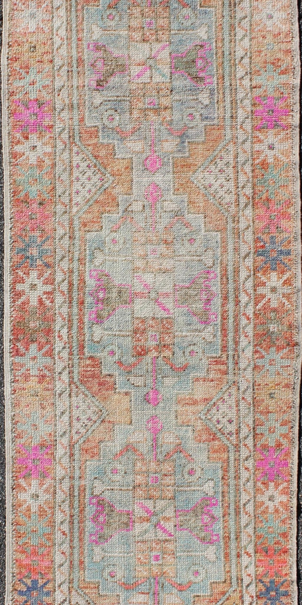 Vintage Turkish Oushak Geometric Runner With in Light Orange and Multi Colors Oushak Vintage Rug from Turkey with Multi - Colored Medallion Design, rug en - 165996, country of origin / type: Turkey / Oushak, circa 1930 This vintage Turkish Ou... - Keivan Woven ArtsEN - 165996 - 9520Rug