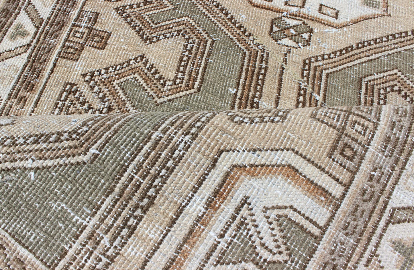 Earth - Tone Antique Persian Serab Runner With Geometric - Style Medallions Serab antique runner from Persia with medallion design in earthy color palette, Keivan Woven Arts / rug en - 176214, country of origin / type: Iran / Serab, circa 1910. ... - Keivan Woven ArtsEN - 176214 - 10110Rug