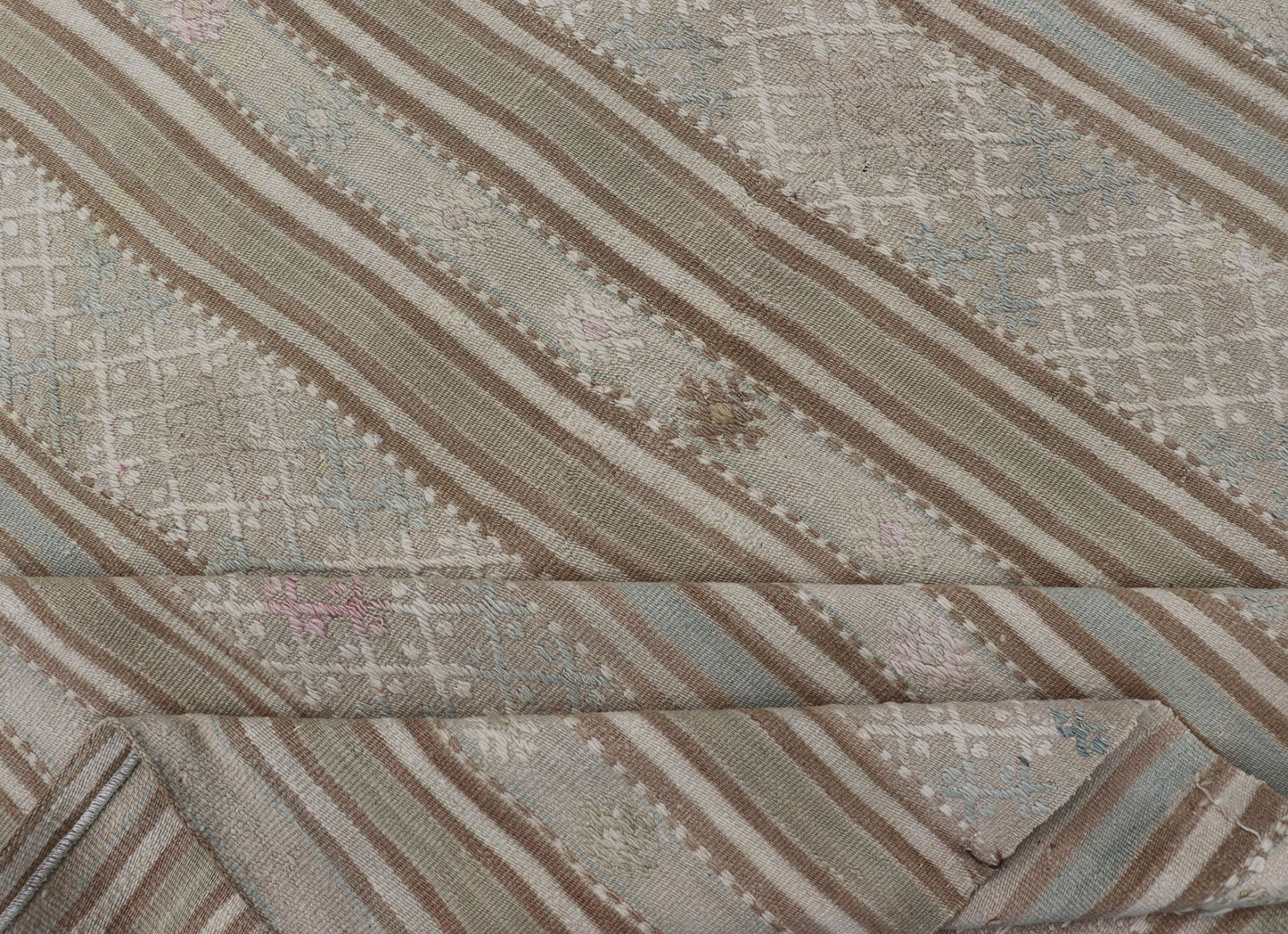 Flat - Weave Embroideries Kilim in Taupe, Green, Teal, Blue and Brown. Vintage flat - weave Kilim with embroideries with a modern design in tan, brown, green and blue geometric stripe design Vintage Kilim from Turkey, rug EN - 179257, country of or... - Keivan Woven ArtsEN - 179257 - 15562
