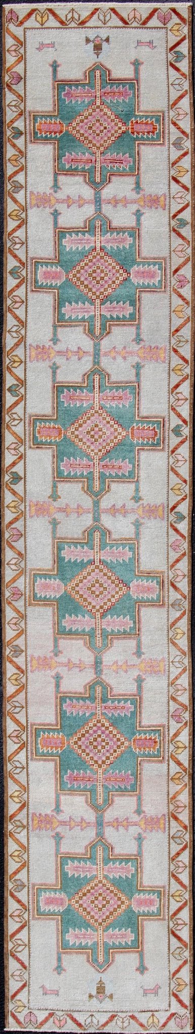 Cream Color Vintage Turkish Oushak Runner with Repeating Geometric Design Colorful vintage Turkish oushak runner with repeating medallion geometric design in teal color design and cream background, rug/EN - 179543, Keivan Woven Arts / country of o... - Keivan Woven ArtsEN - 179543 - 12697Rug
