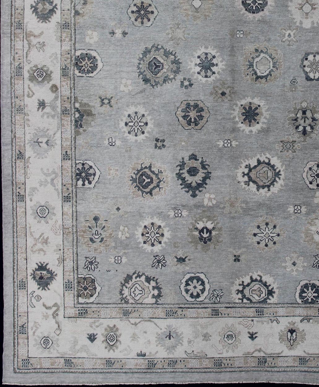 Gray, Blue and Neutral Color Palette All - Over Flower Design Turkish Oushak Rug kwarugs Turkish Oushak rug with neutral color palette and all - over flower design, rug en - 179692, country of origin / type: Turkey / Oushak This traditional Ou... - Keivan Woven ArtsEN - 179692 - 11815Rug