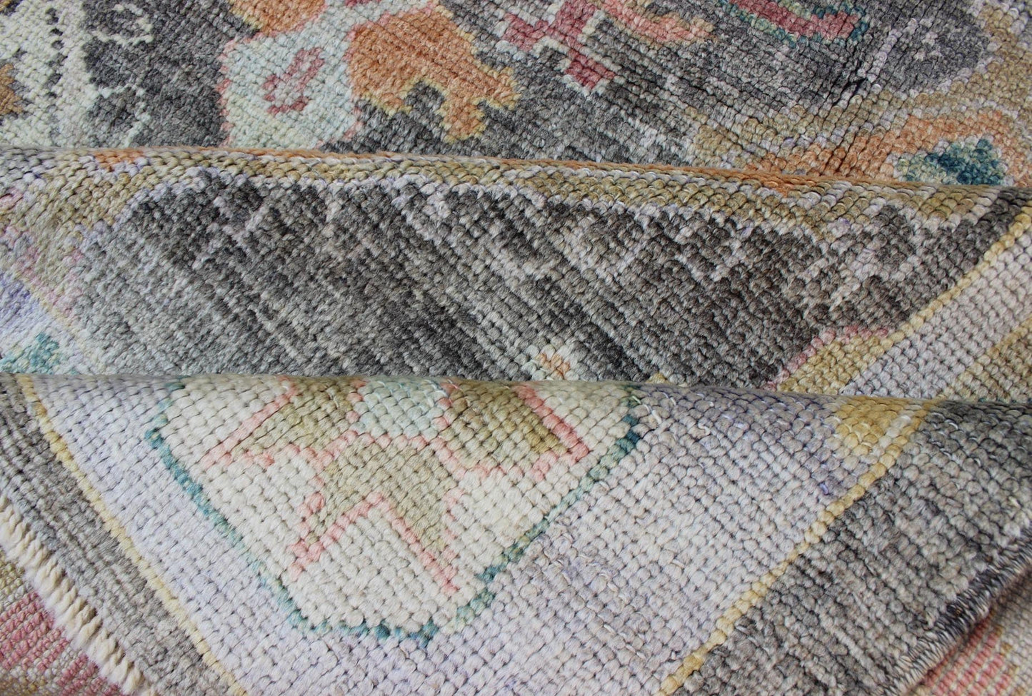 Tribal Design Turkish Oushak Rug with Large Medallions in Gray and Multi Colors. Turkish Oushak rug with bold design and color palette and all - over large diamond medallion design, rug EN - 179696, country of origin / type: Turkey / Oushak This ... - Keivan Woven ArtsEN - 179696 - 12022Rug
