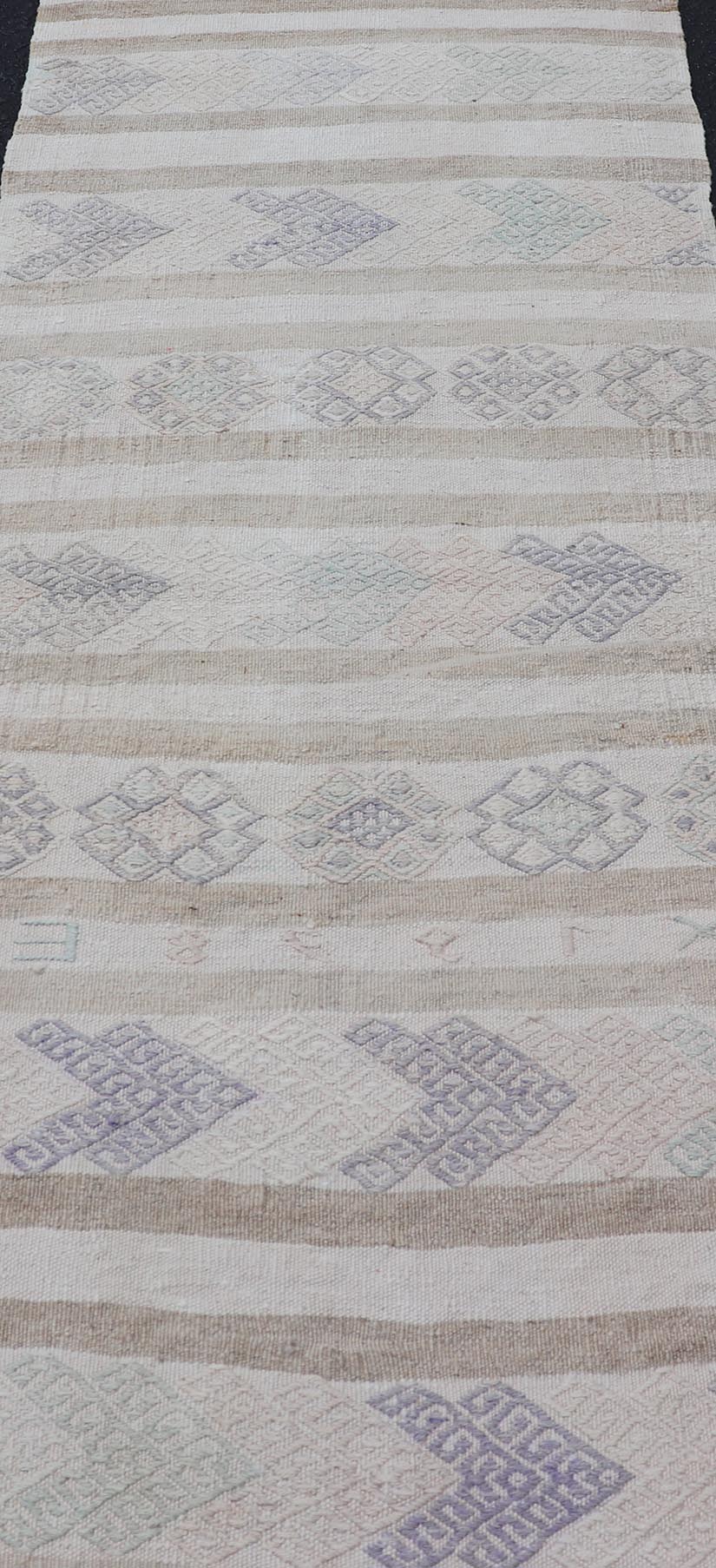 nan - Keivan Woven ArtsEN - 2248 - 15558Rug