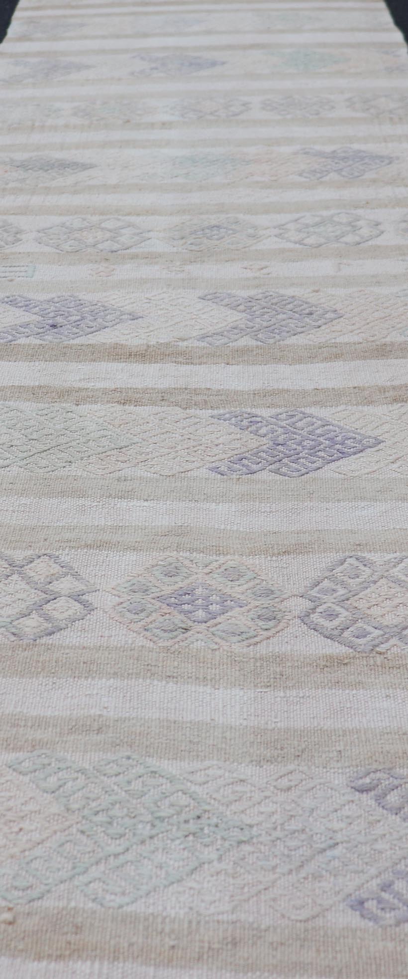 nan - Keivan Woven ArtsEN - 2248 - 15558Rug