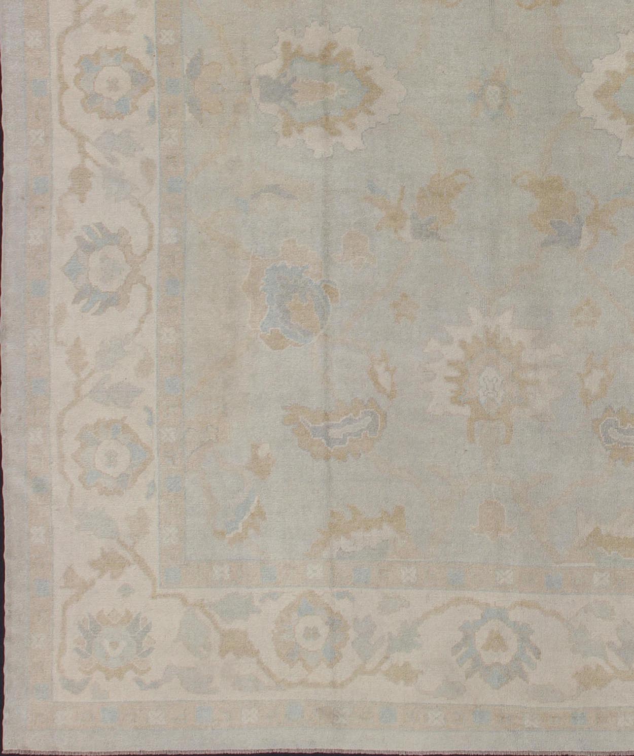 Large Turkish Oushak rug with pastel colors and Botanical design, rug en - 3266, country of origin / type: Turkey / Oushak, circa 1980. This vintage Turkish Oushak rug is remarkably elegant in both color and design. The central field of light gray... - Keivan Woven ArtsEN - 3266 - 5981Rug