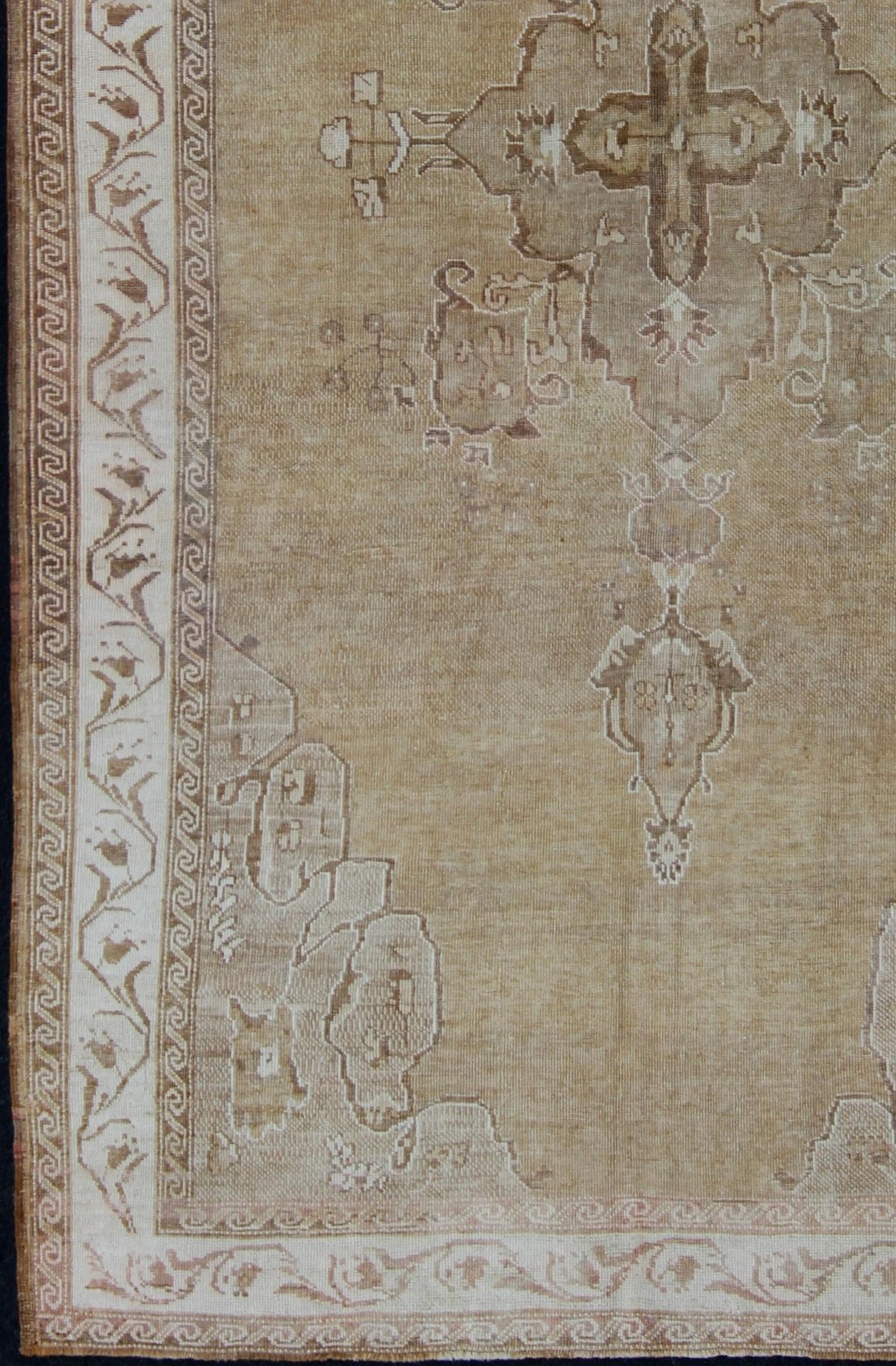 Vintage Turkish Kars Gallery Rug With Earthy Color Palette and Ivory Border Turkish rug from Kars Area with Medallion design, rug en - 92120, country of origin / type: Turkey / Kars, circa 1940 This beautiful vintage Turkish carpet is highly d... - Keivan Woven ArtsEN - 92120 - 2396Rug