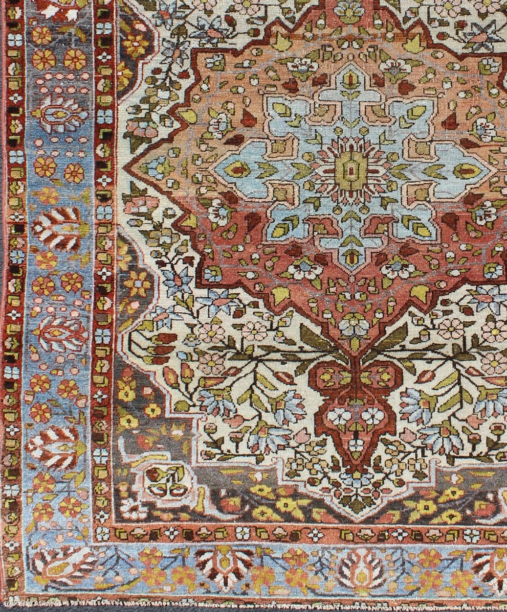 Multi - Colored and Ivory Antique Persian Bakhtiari Rug with Floral Medallion kwarugs Multi - colors, burnt orange and ivory antique Persian Bakhtiari rug with floral medallion, rug gng - 4757, country of origin / type: Iran / Bakhtiari, circa 1930s. ... - Keivan Woven ArtsGNG - 4757 - 9934Rug