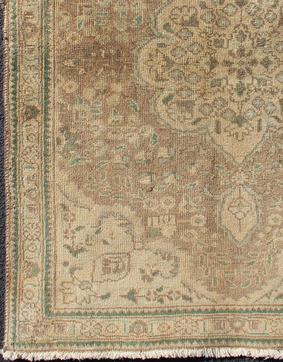 Keivan Woven Arts, H - 102 - 38, 1950s Semi Antique Tabriz Rug. Medallion style Tabriz Persian vintage rug with swirling garden pattern, rug h - 102 - 38, country of origin / type: Iran / Tabriz, circa 1950 This spectacular Persian Tabriz bears a magnif... - Keivan Woven ArtsH - 102 - 38 - 1780Rug