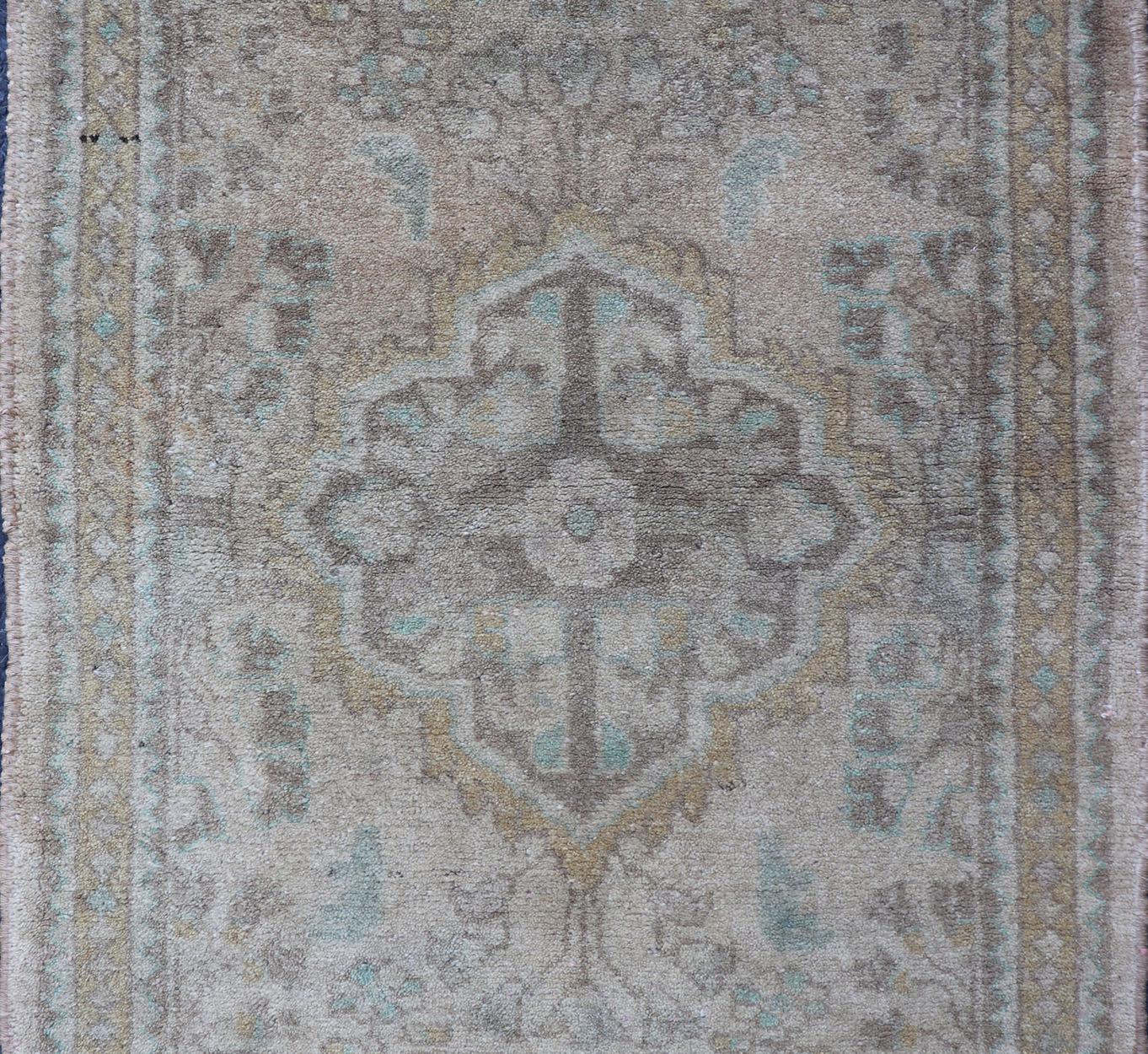 Neutral and Earth Tone Vintage Persian Lilihan Rug With Medallion in Taupe Keivan Woven Arts - Vintage Persian Lilihan rug with center medallion in neutral tones, rug H - 102 - 47, country of origin / type: Iran / Lilihan, circa 1950 This spectacu... - Keivan Woven ArtsH - 102 - 47 - 1793Rug