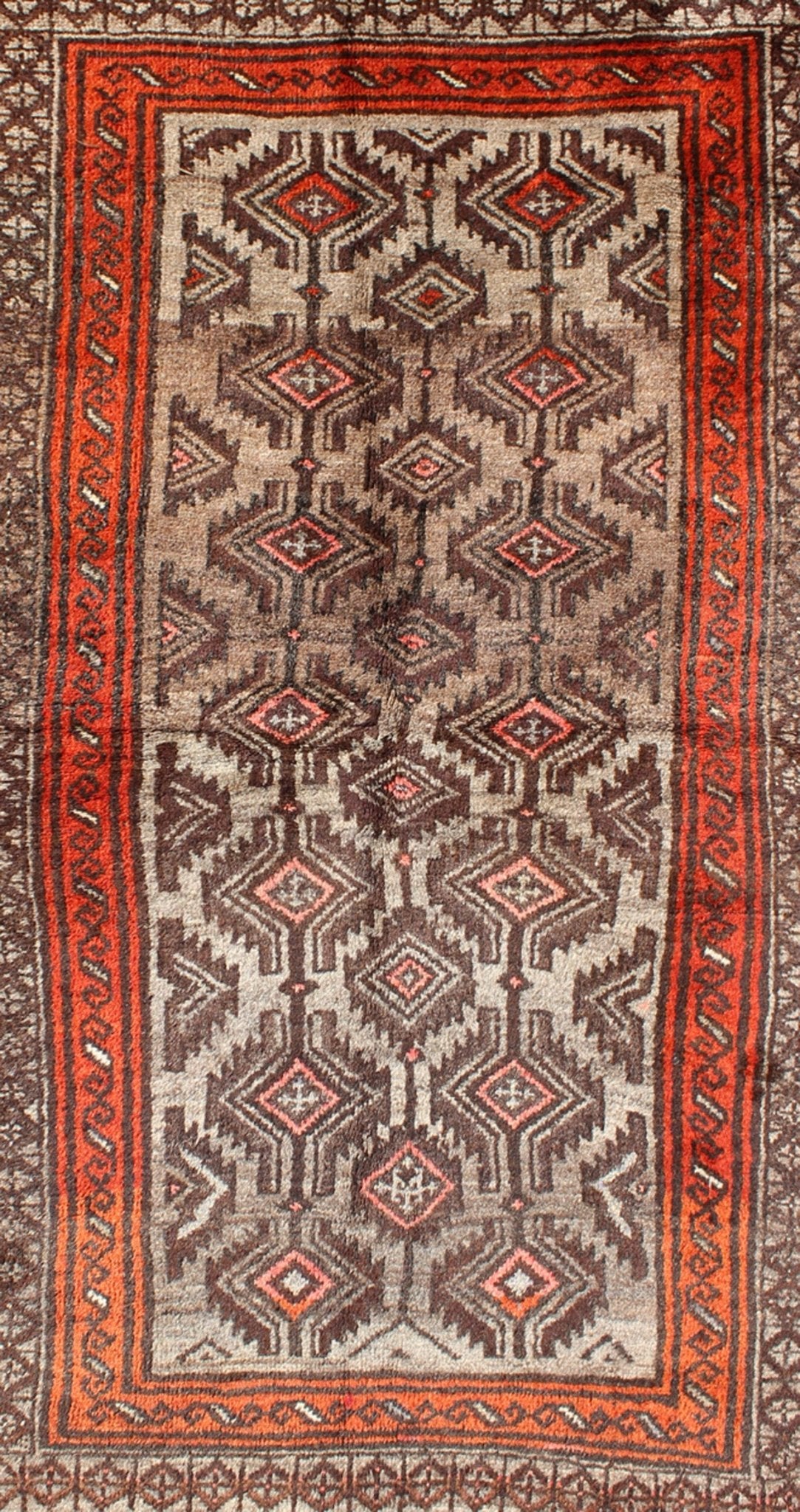 Keivan Woven Arts, H - 1211 - 53, Semi Antique Shiraz Rug, Vintage Persian Shiraz rug in burnt orange and brown with tribal medallions, rug h - 1211 - 53, country of origin / type: Iran / Shiraz, circa 1950. This vintage Persian Shiraz rug (circa mid - 20th c... - Keivan Woven ArtsH - 1211 - 53 - 3782Rug
