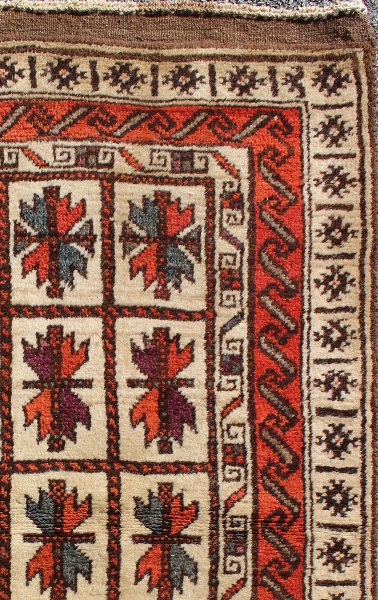 Midcentury vintage Beluch rug with all - over diamond pattern in red and charcoal, rug H - 1404 - 04 country of origin / type: Afghanistan / Tribal, circa mid - 20th century This impressive and complex vintage Afghan Beluch rug (circa mid - 20th century) ... - Keivan Woven ArtsH - 1404 - 04 - 5361Rug