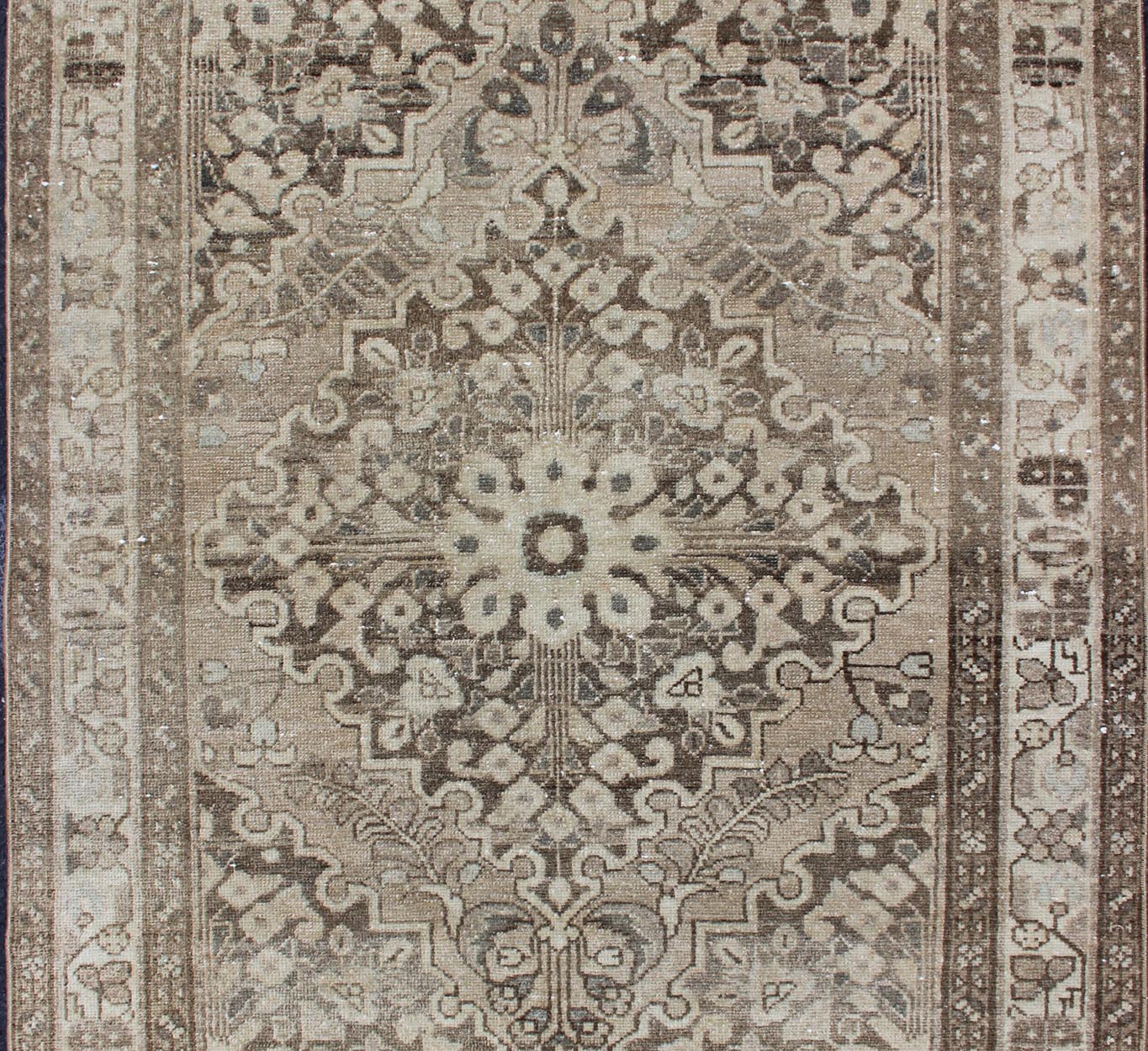 Earth Tone and Neutral Tone Vintage Persian Lilihan Rug with Medallion Vintage Persian Lilihan rug with center medallion in neutral tones, Keivan Woven Arts / rug h - 711 - 39, country of origin / type: Iran / Lilihan, circa 1950 This spectacula... - Keivan Woven ArtsH - 711 - 39 - 1297Rug
