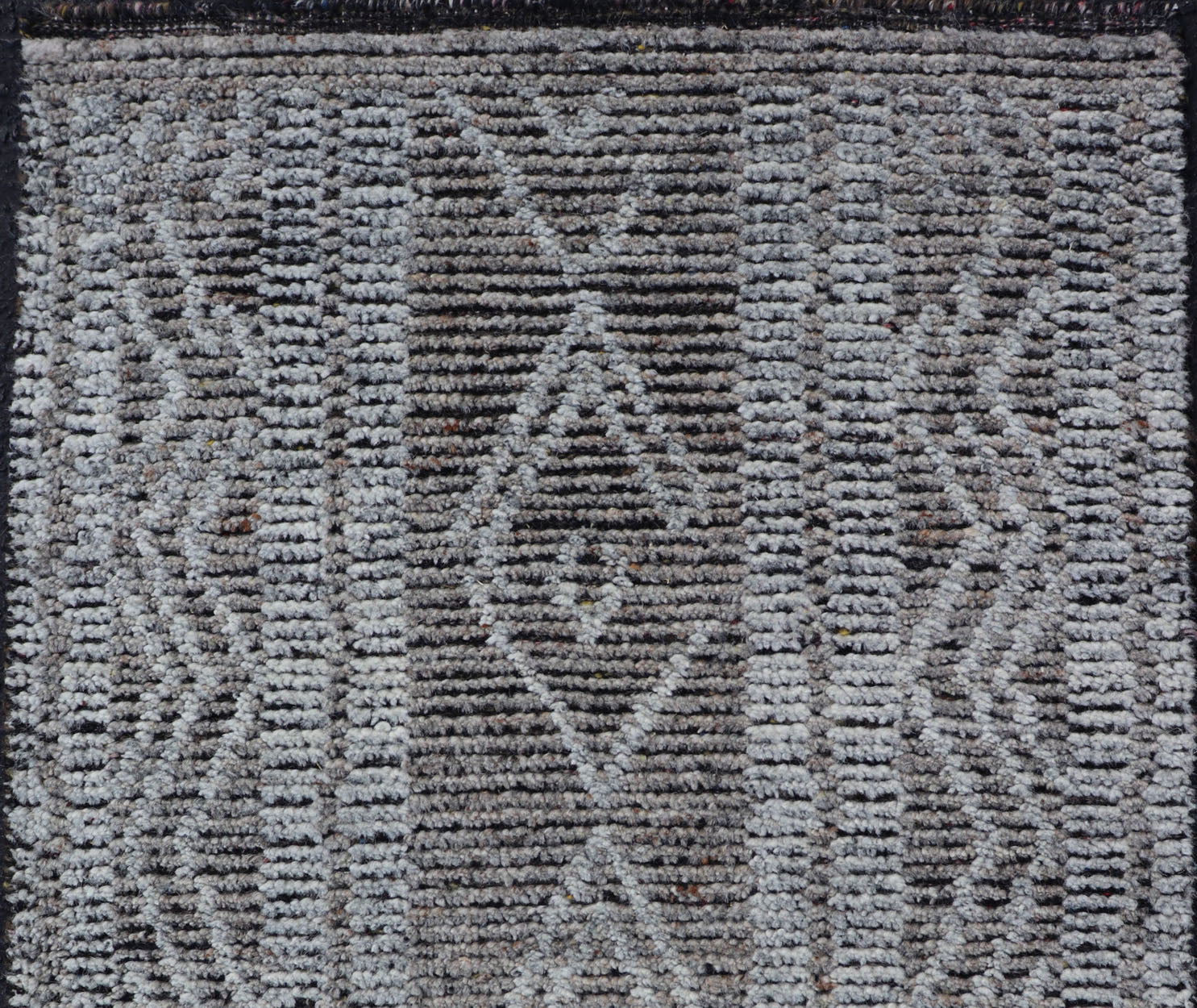 nan - Keivan Woven ArtsIN - ILM - 1504 - CB - 0066 - 19 - 14025Rug