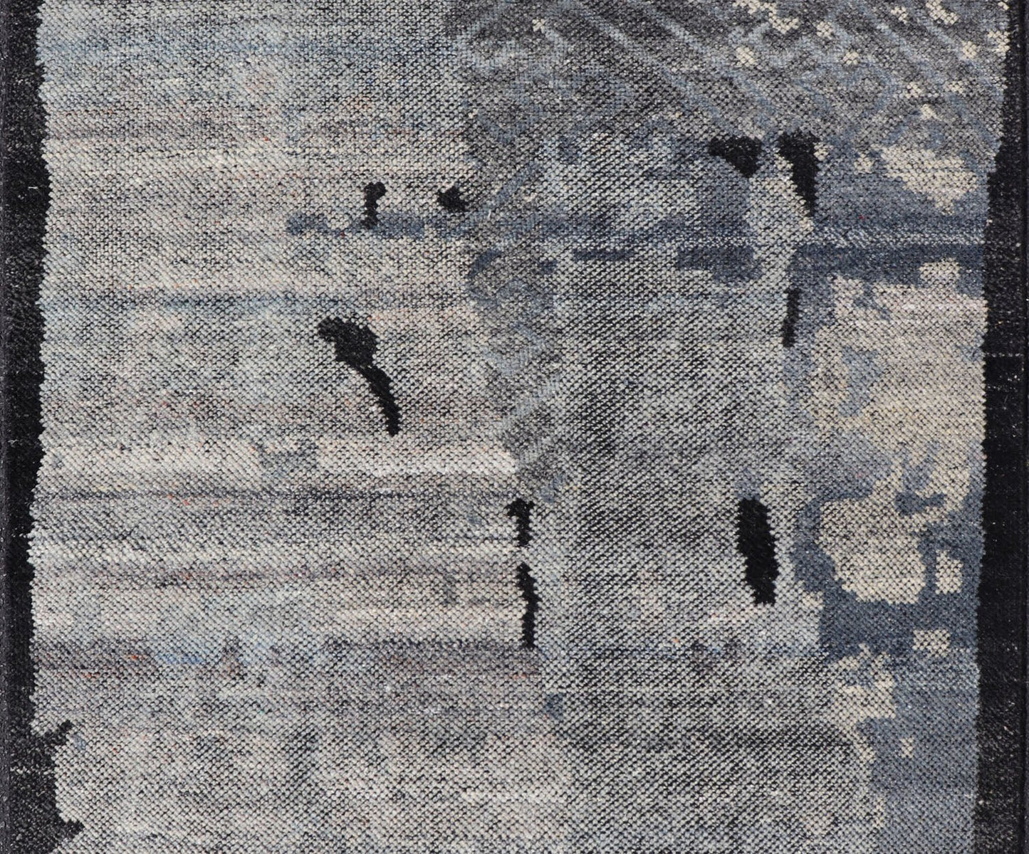 Indian Modern Abstract Area Rug With All - Over Modern Design Measures 4' x 6' This modern piece was crafted in India during the 2010's. This abstract modern design with these stylizations being found more and more often in modern interio... - Keivan Woven ArtsIN - ILM - 159 - MK - 5039 - 20904