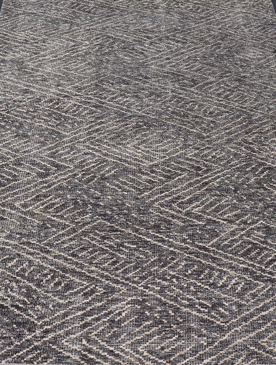 Indian Modern Casual Gray - Blue Area Rug With Minimal Crosshatch Design Measures 6 x 9 This modern Indian area rug features an abstract design loosely resembling a crosshatch design. The entire rug is rendered in a charcoal and light crea... - Keivan Woven ArtsIN - ILM - 168 - VT - 12116 - 20934Rug