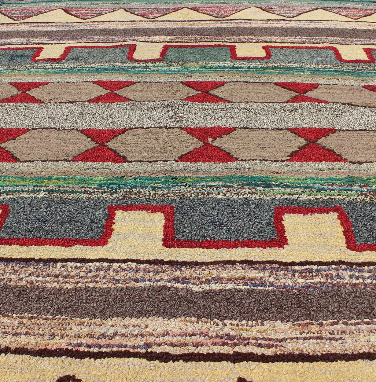 Vintage American Hooked Rug with Geometric Tribal Designs Vintage American hooked rug with geometric tribal designs, Keivan Woven Arts / rug J10 - 1014, country of origin / type: United States / Hooked, circa 1950 Ingenious in style, color ... - Keivan Woven ArtsJ10 - 1014 - 2511Rug