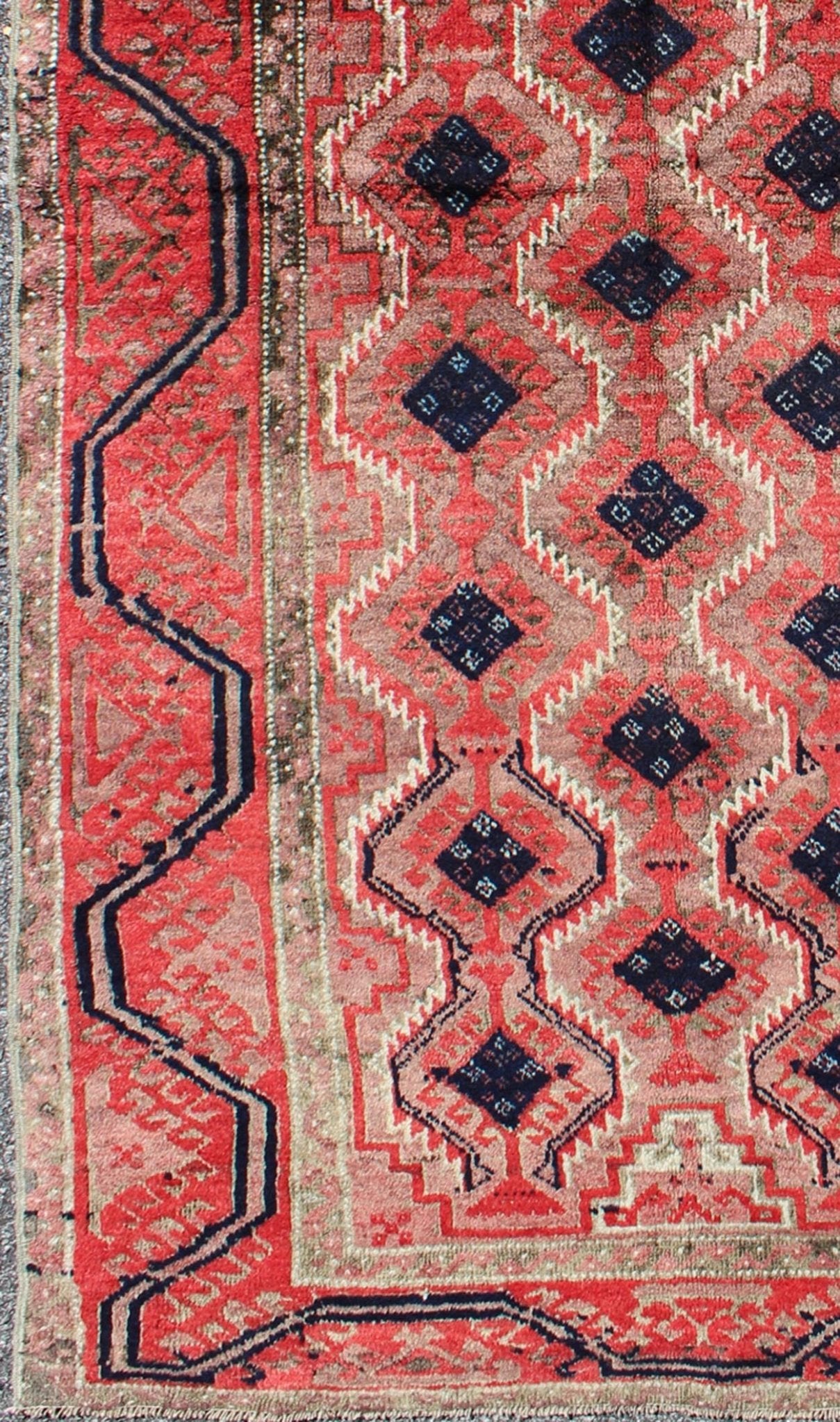 Midcentury vintage Beluch rug with all - over diamond pattern in red and charcoal, rug ke - 3299, country of origin / type: Afghanistan / Tribal, circa mid - 20th century This impressive and complex vintage Afghan Beluch rug (circa mid - 20th century) f... - Keivan Woven ArtsKB - 3299 - 6117Rug