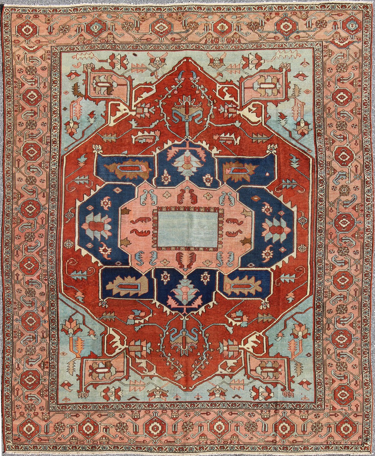 Antique Persian Serapi Carpet with Arabesque Detail and Vine - Scroll Border Keivan Woven Arts / Rug / KBE - 20, country of origin / type: Iran /Heriz, circa 1910. Measures: 9'7 x 11'4 Serapi rugs are known as the finest rugs produced in the Heriz r... - Keivan Woven ArtsKBE - 20 - 4164Rug