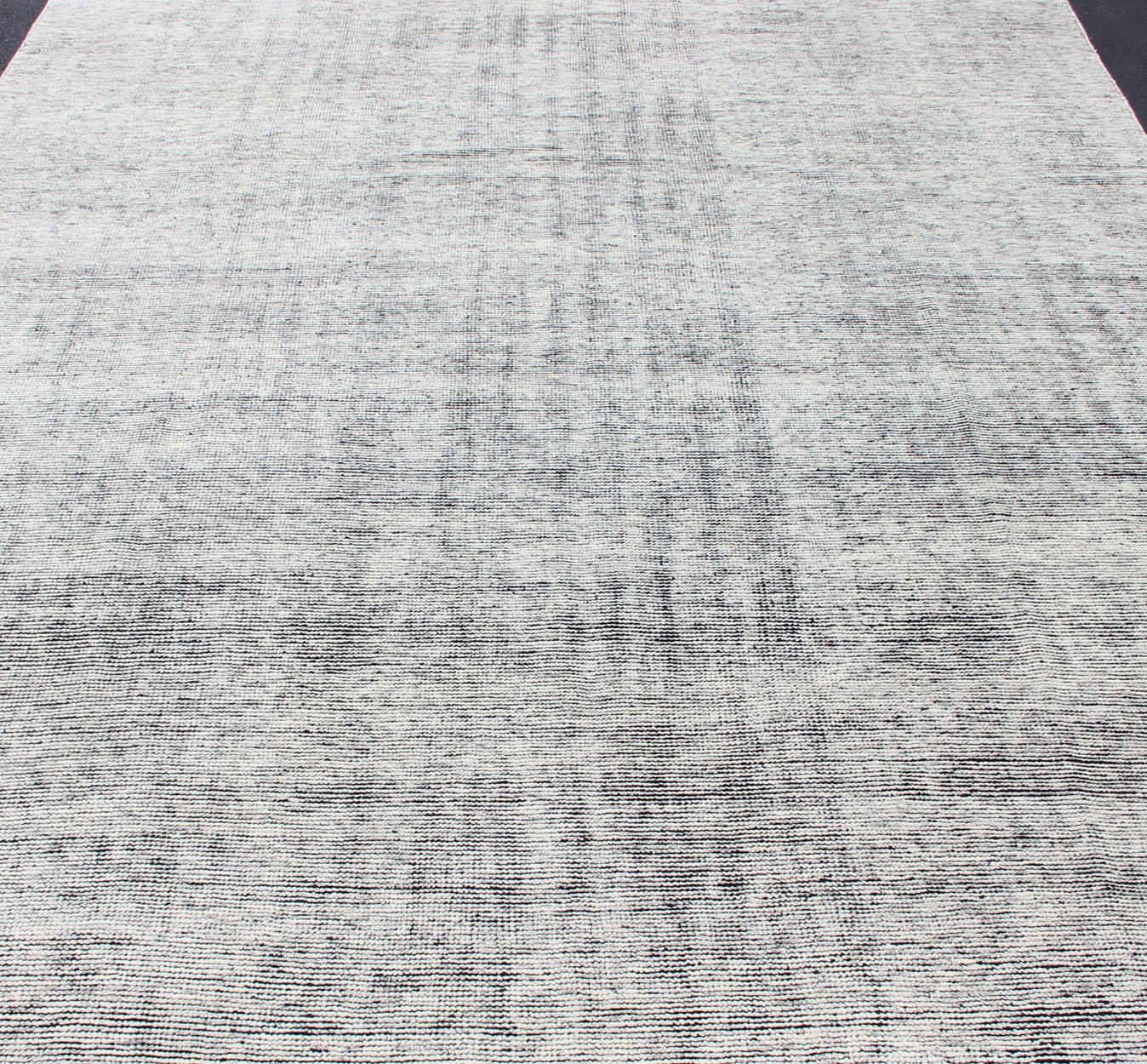 Indian Hand - Knotted Distressed Modern Abstract Black and White Area Rug Measures 9'2 x 11'10 Country of Origin: India; Type: Modern, Distressed Modern; Design: Minimal, Abstract, Modern; Keivan Woven Arts: rug KHN - 1018 - J1 - BLACK; ... - Keivan Woven ArtsKHN - 1018 - J1 - BLACK - 13498