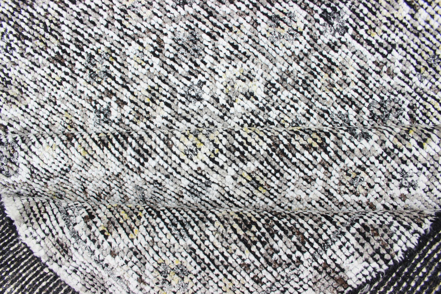 Creams, Ivory, Cream, and Charcoal Modern Distressed Rug. Shades of cream, light yellow, and charcoal modern Indian piled rug, rug KHN - 1022 - TR - 818, country of origin / type: India / Indian Modern Piled Rug. A unique blend of historical and m... - Keivan Woven ArtsKHN - 1022 - TR - 818 - 13518Rug