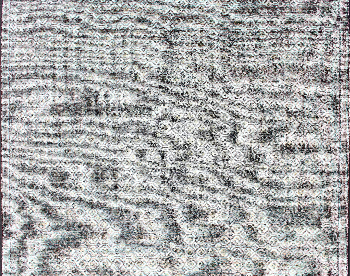 Creams, Ivory, Cream, and Charcoal Modern Distressed Rug. Shades of cream, light yellow, and charcoal modern Indian piled rug, rug KHN - 1022 - TR - 818, country of origin / type: India / Indian Modern Piled Rug. A unique blend of historical and m... - Keivan Woven ArtsKHN - 1022 - TR - 818 - 13518Rug