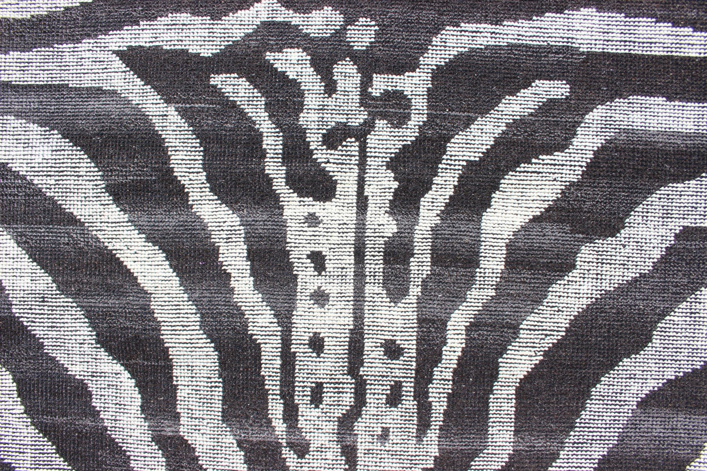 Measures:8'4 x 10'1 Black and White Zebra Design Distressed Modern Rug. Ivory, Black and charcoal modern zebra design distressed piled rug. Keivan Woven Arts / rug KHN - 1023 - TR - 1048, country of origin / type: India / Modern Piled Rug. A uniqu... - Keivan Woven ArtsKHN - 1023 - TR - 1048 - 13522Rug