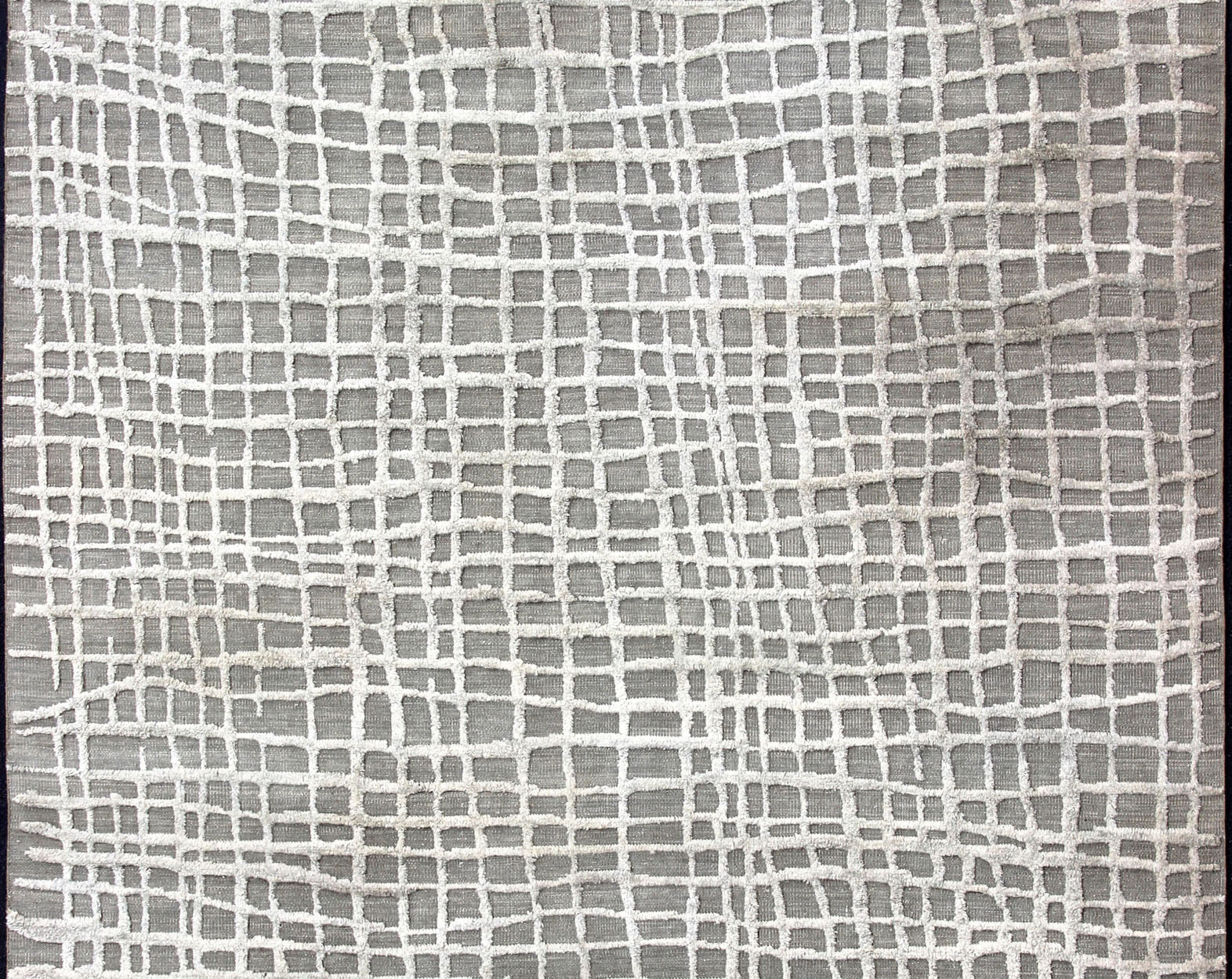 Modern High - Low Texture Large Rug in Minimalist Design With Taupe and White Keivan Woven Arts - Modern piled rug in shades of taupe and white pile and high - low texture, rug KHN - 1040, country of origin / type: India / Modern Piled Rug. Wit... - Keivan Woven ArtsKHN - 1040 - 13486Rug