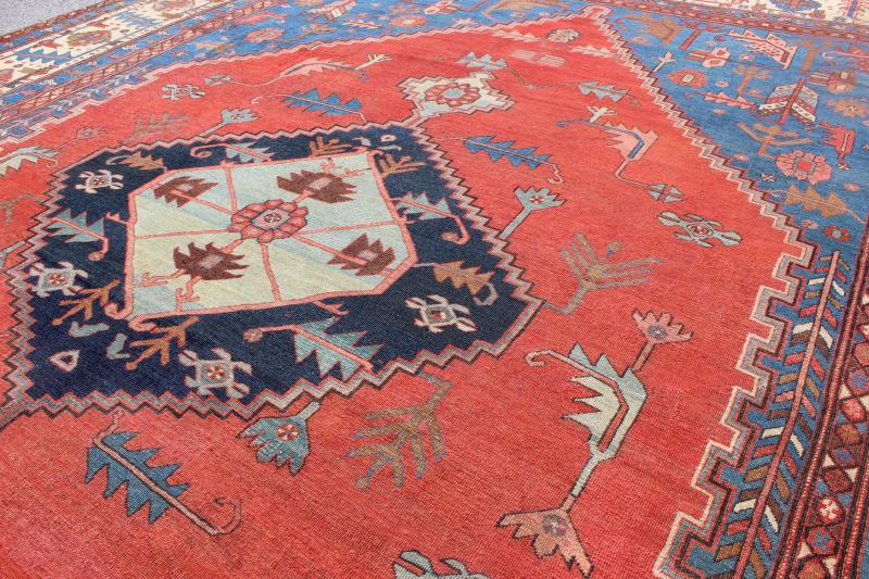 Antique Persian large Bakshaish Serapirug in brick red, royal blue and ivory. Keivan Woven Arts / rug L11 - 0608, country of origin / type: Iran / Bakshaish Serapi, circa 1880. Measures: 11'7 x 15'2. Crafted in the Azarbijan district of northwest P... - Keivan Woven ArtsL11 - 0608 - 2615Rug