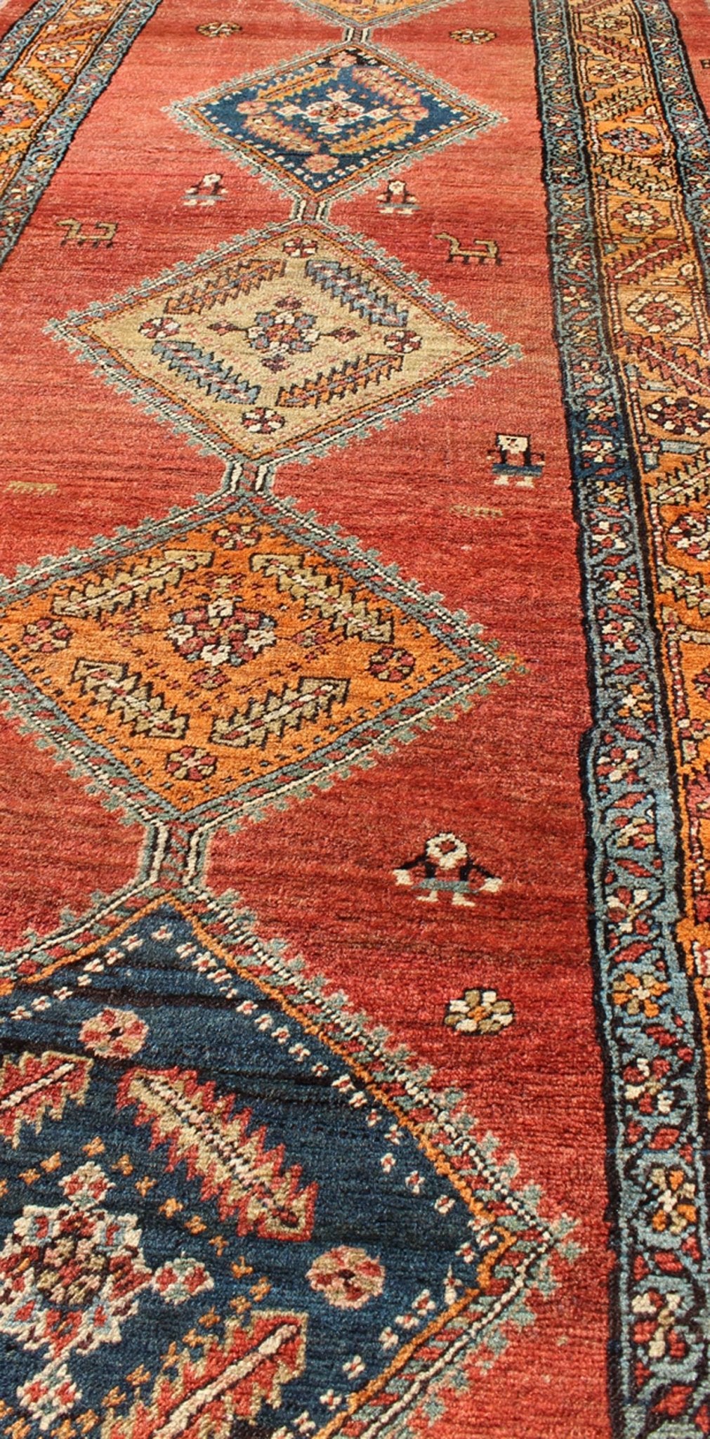 Late 19th Century Antique Persian Bakshaish Rug with Tribal Medallions in Red, l11 - 1107, country of origin / type: Iran / Bakshaish, circa 1890 Crafted in the Azarbijan district of northwest Persia, this superb antique rug (circa 1890) represent... - Keivan Woven ArtsL11 - 1107 - 2975Rug